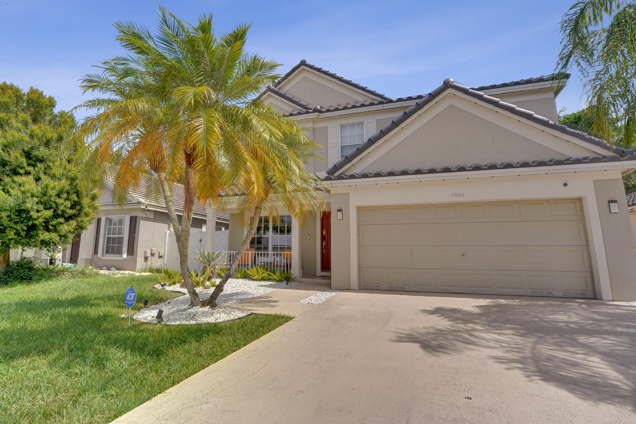 LAND SECTION 8 - Residential