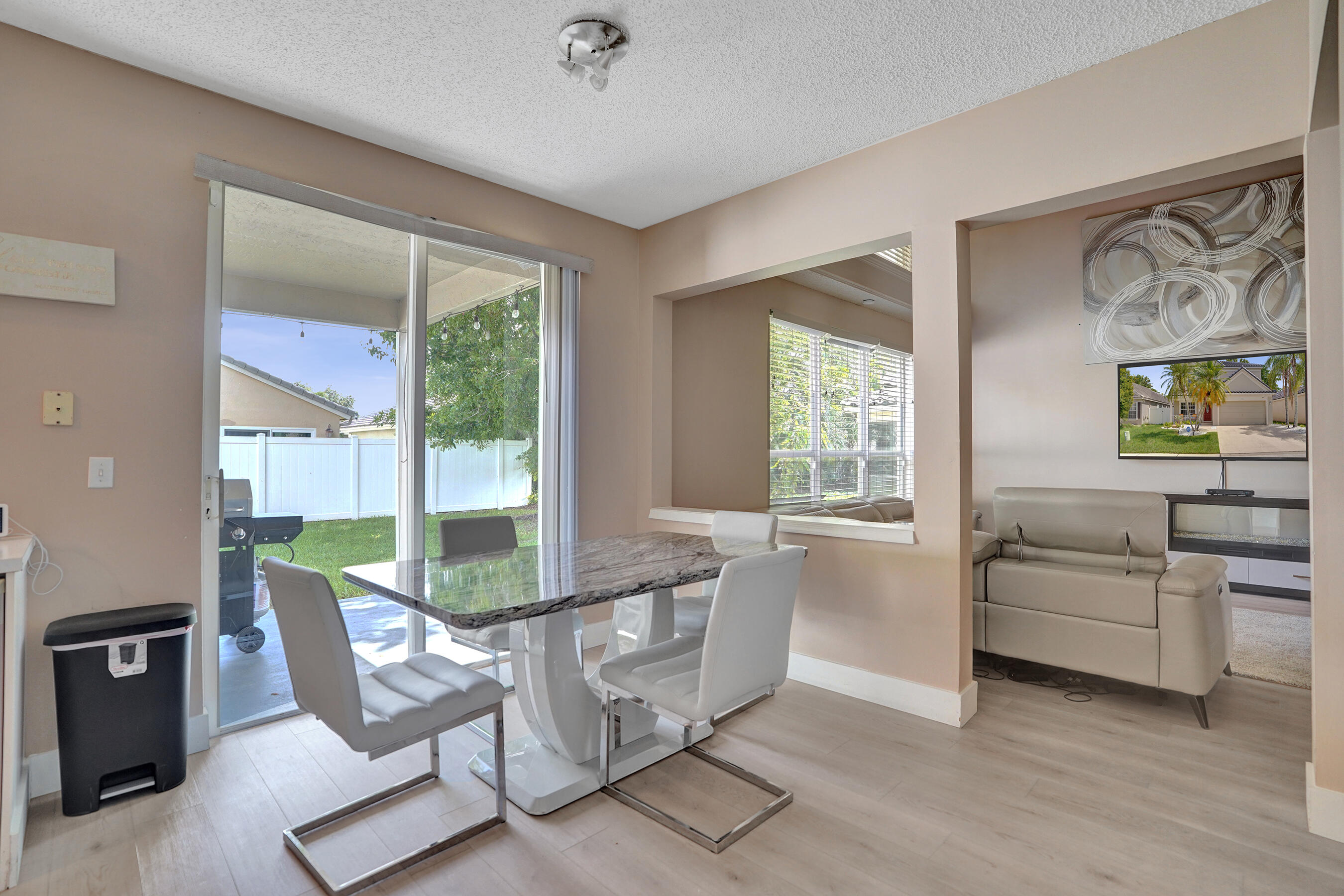 LAND SECTION 8 - Residential