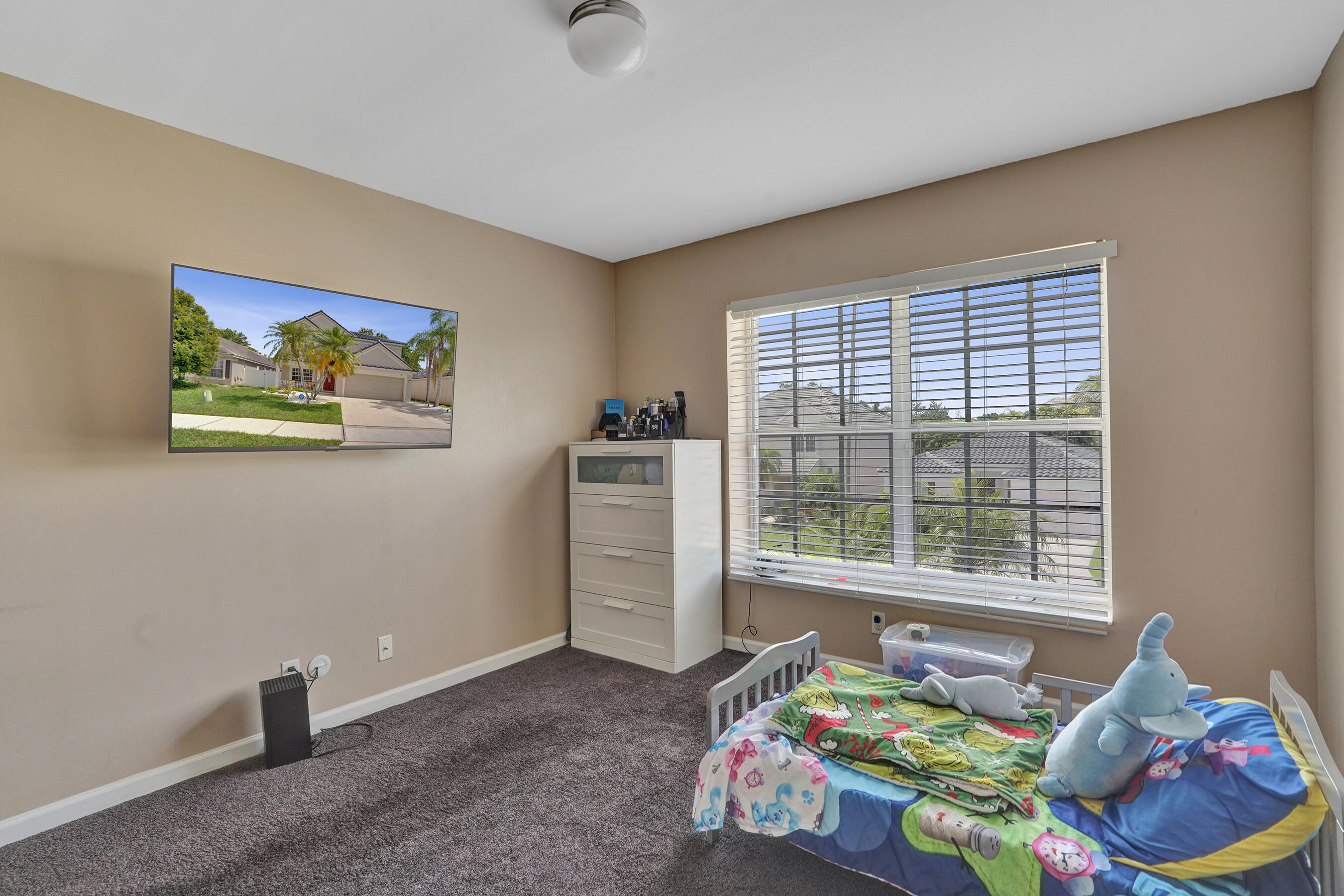 LAND SECTION 8 - Residential