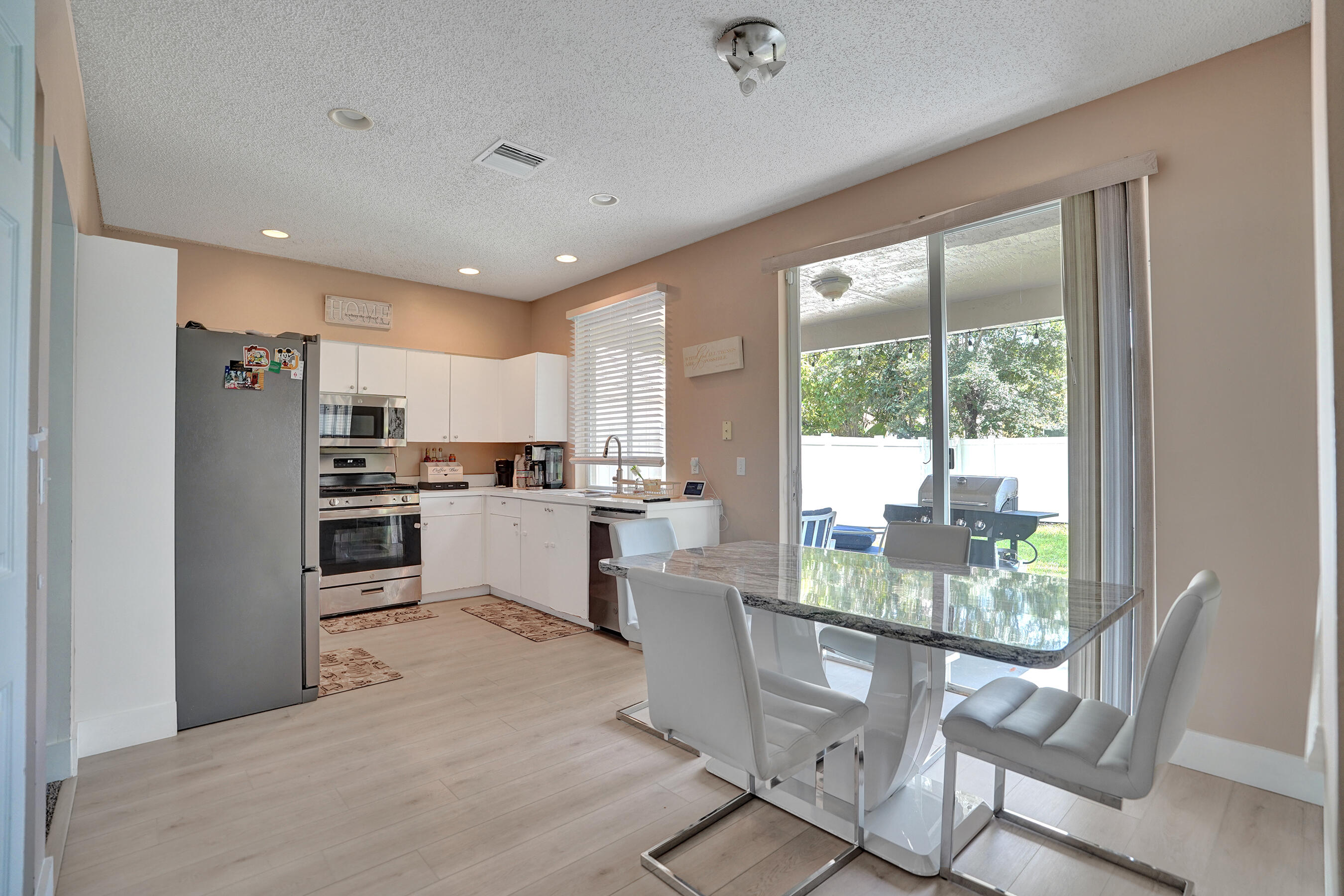 LAND SECTION 8 - Residential