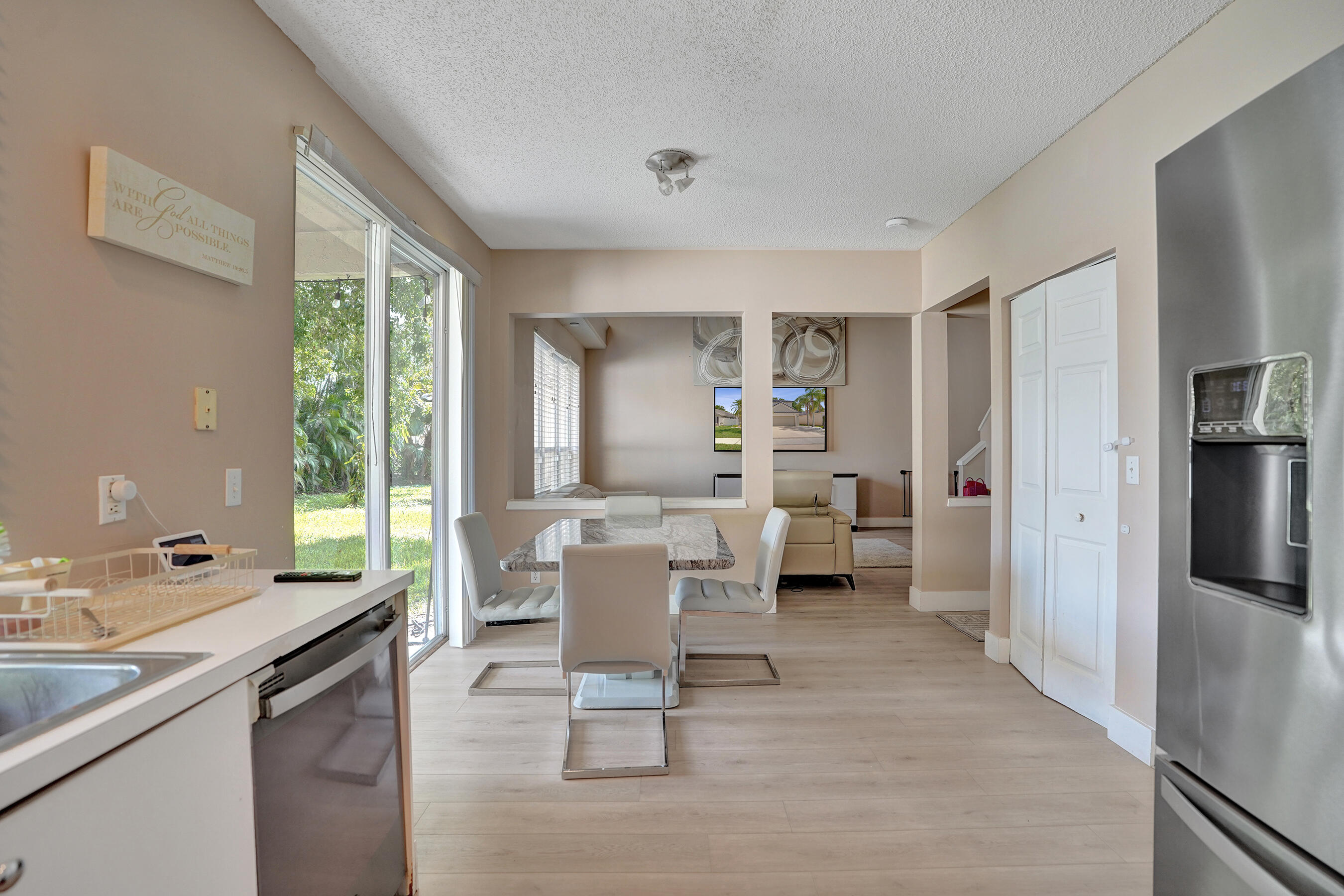 LAND SECTION 8 - Residential