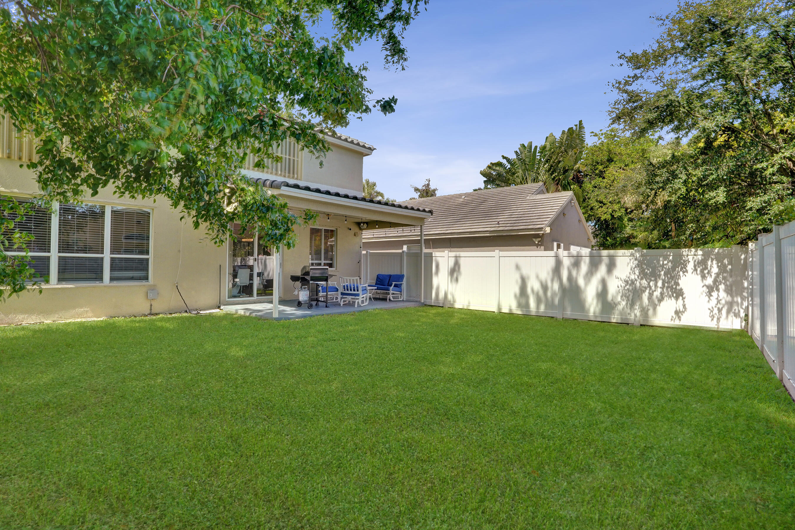 LAND SECTION 8 - Residential