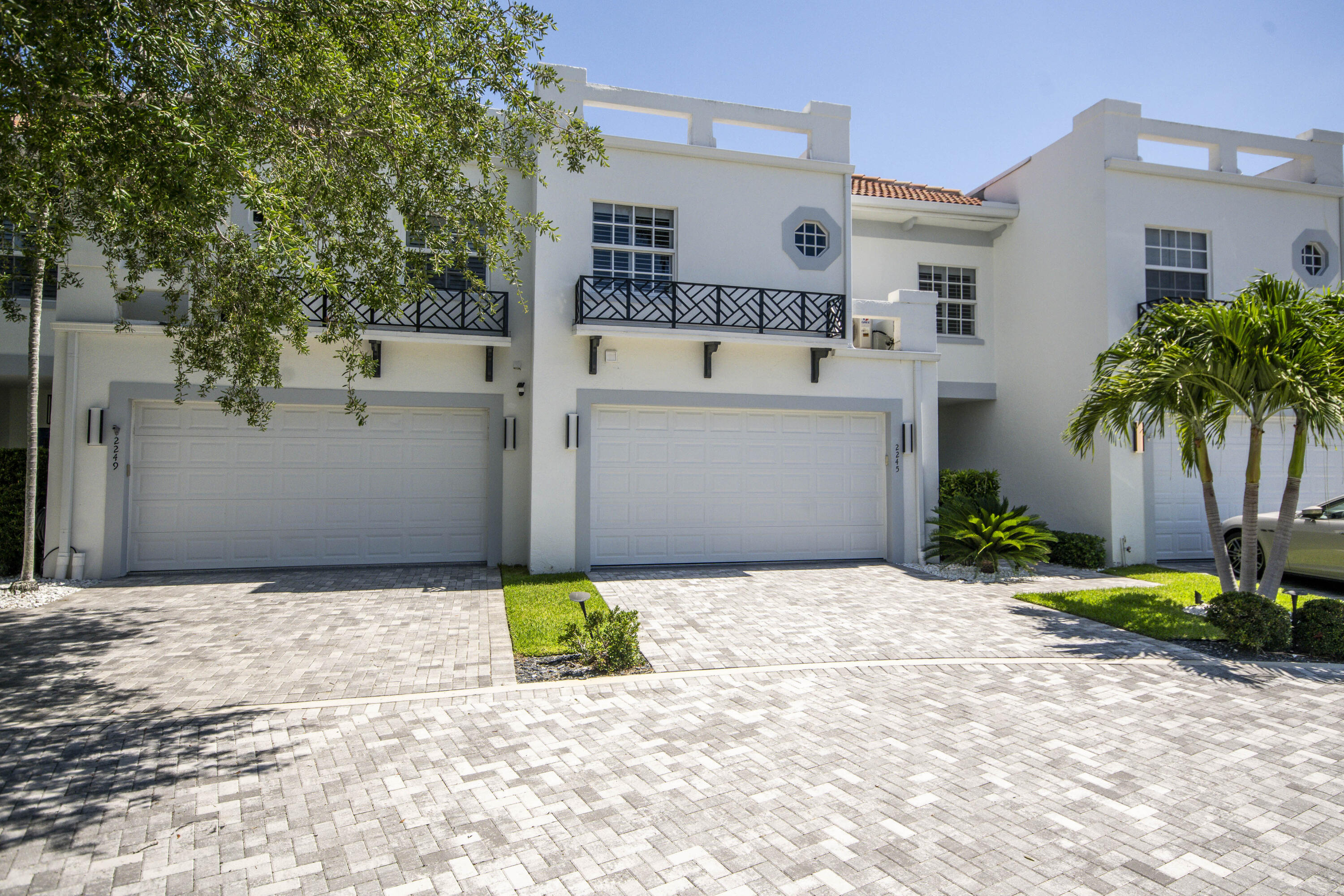 Harbour Point Townhomes - Residential