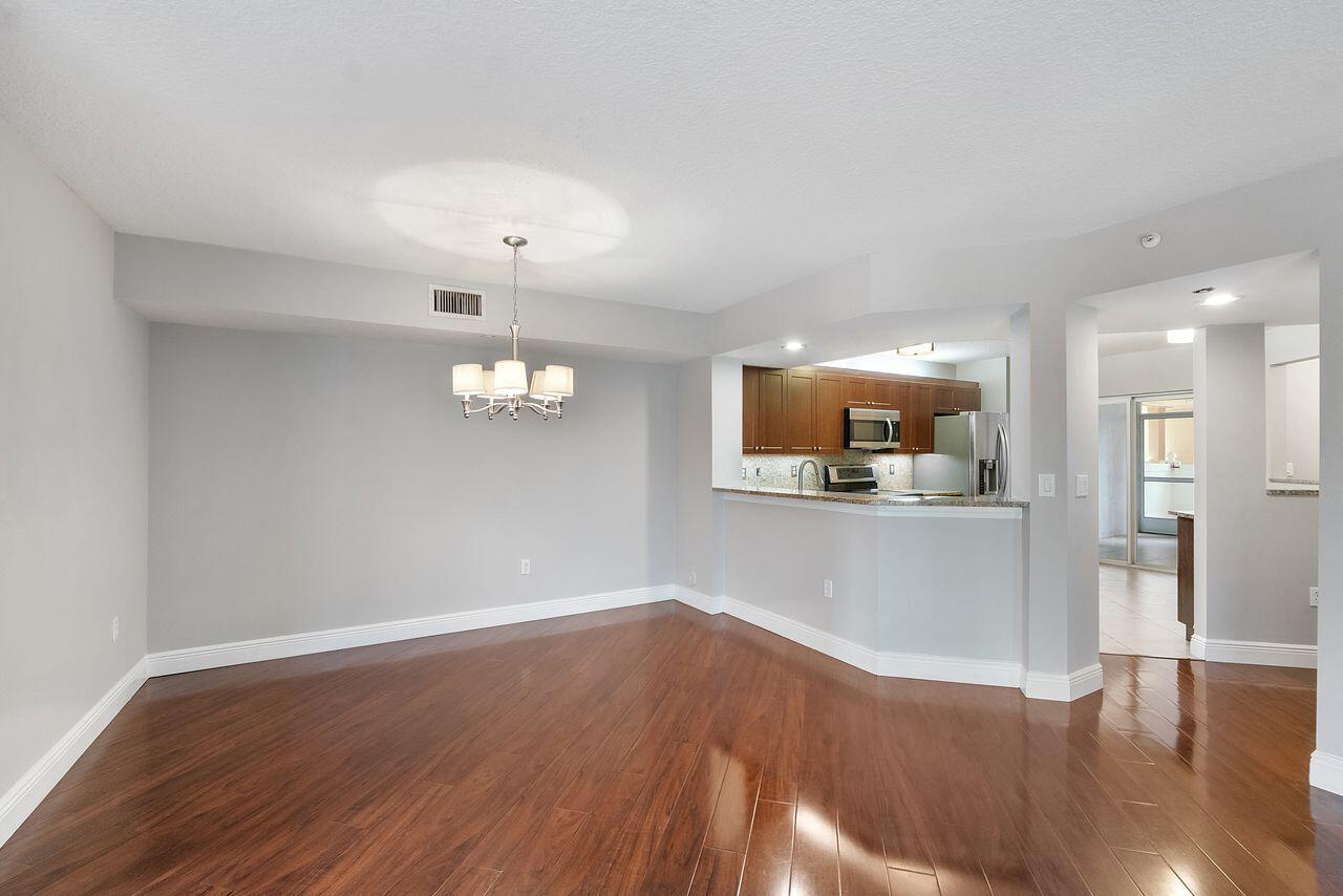 WELDON CONDOMINIUM - Residential