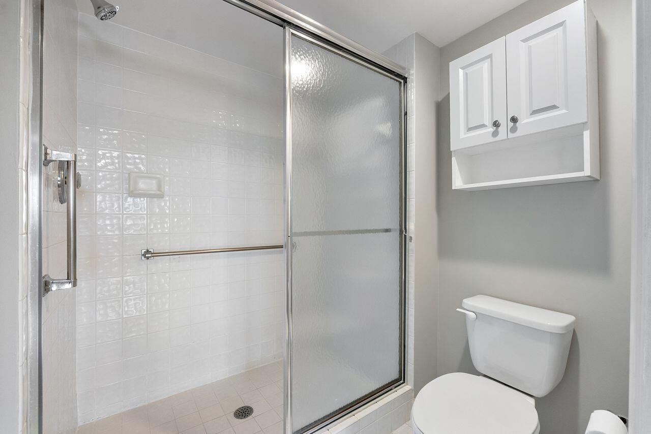 WELDON CONDOMINIUM - Residential