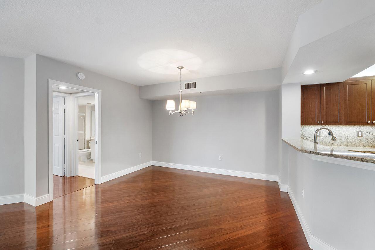 WELDON CONDOMINIUM - Residential