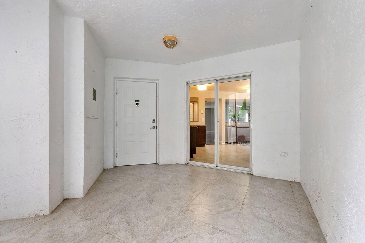WELDON CONDOMINIUM - Residential