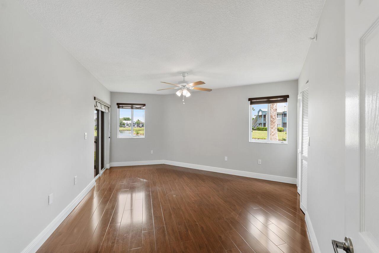 WELDON CONDOMINIUM - Residential
