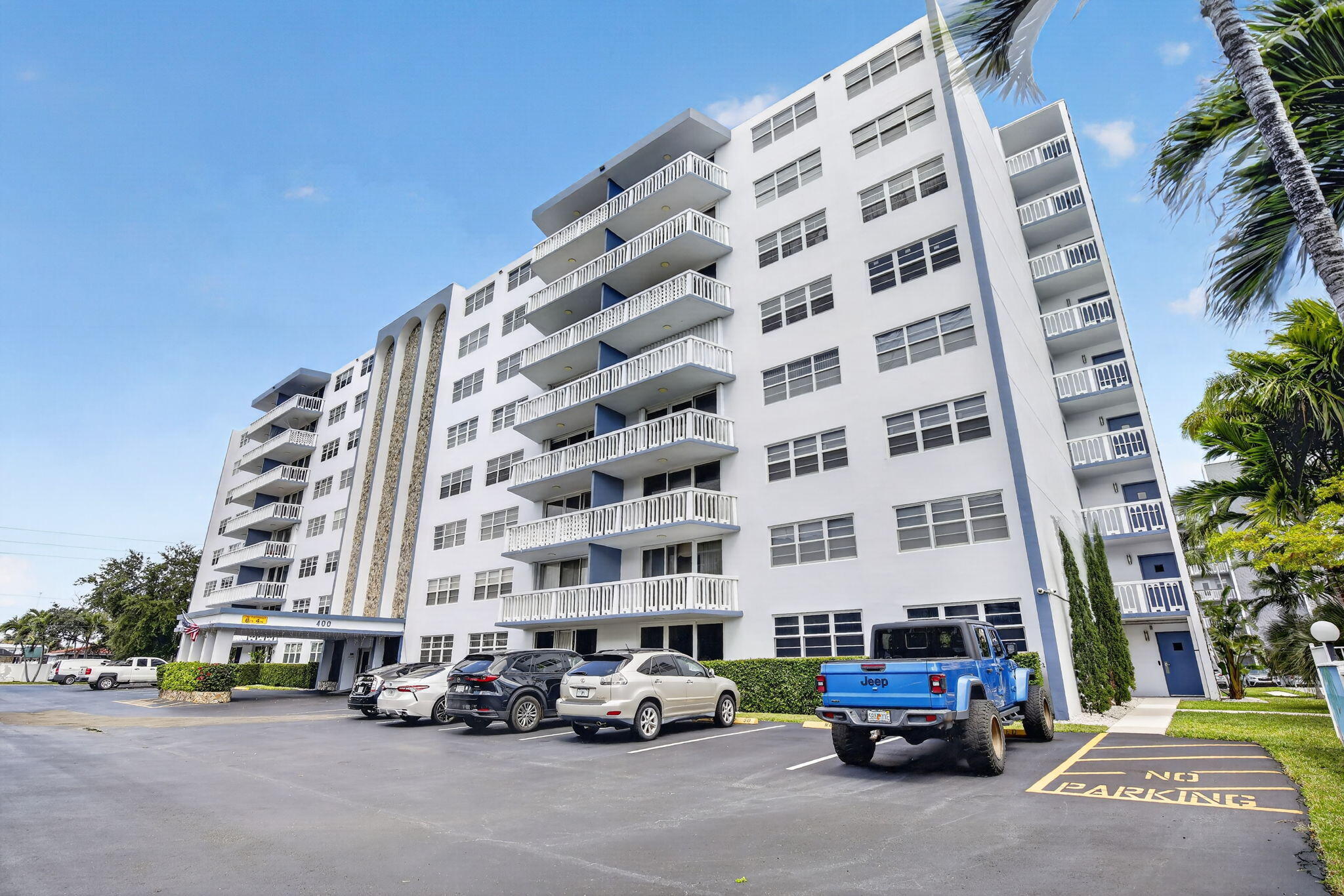 MEADOWBROOK CONDO APTS BLDG 10 - Residential