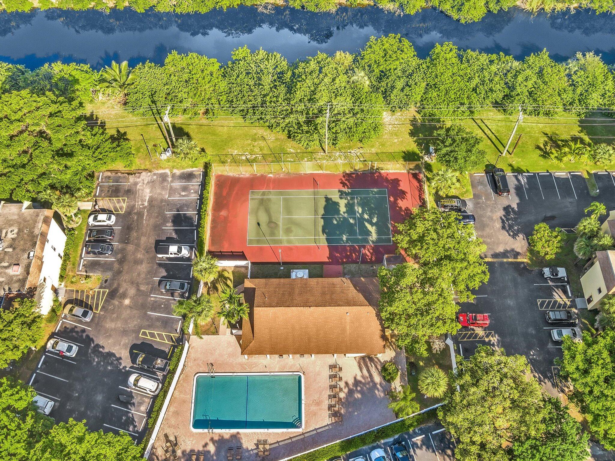 CASA DEL RIO CONDO - Residential Lease