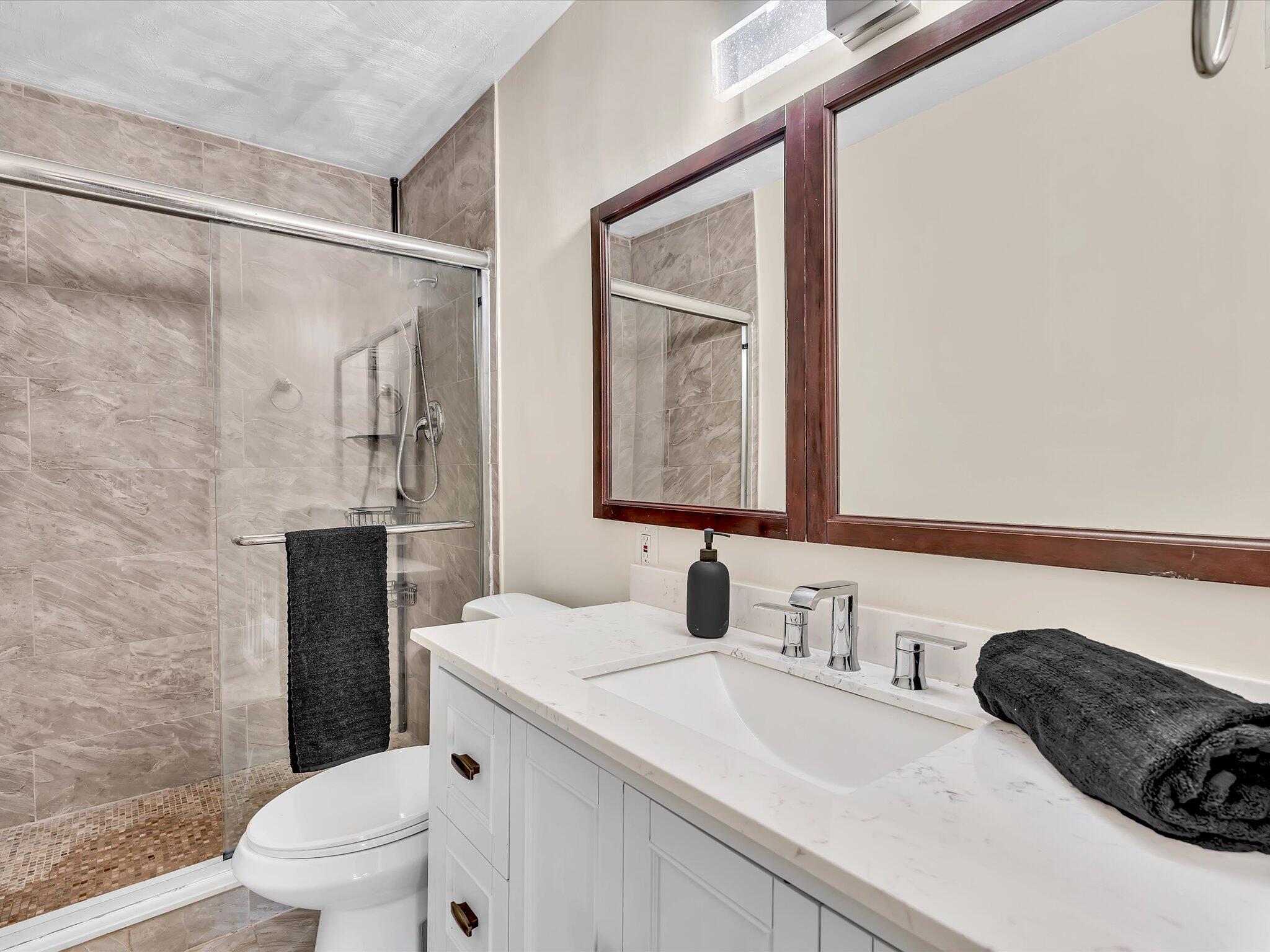 CASA DEL RIO CONDO - Residential Lease