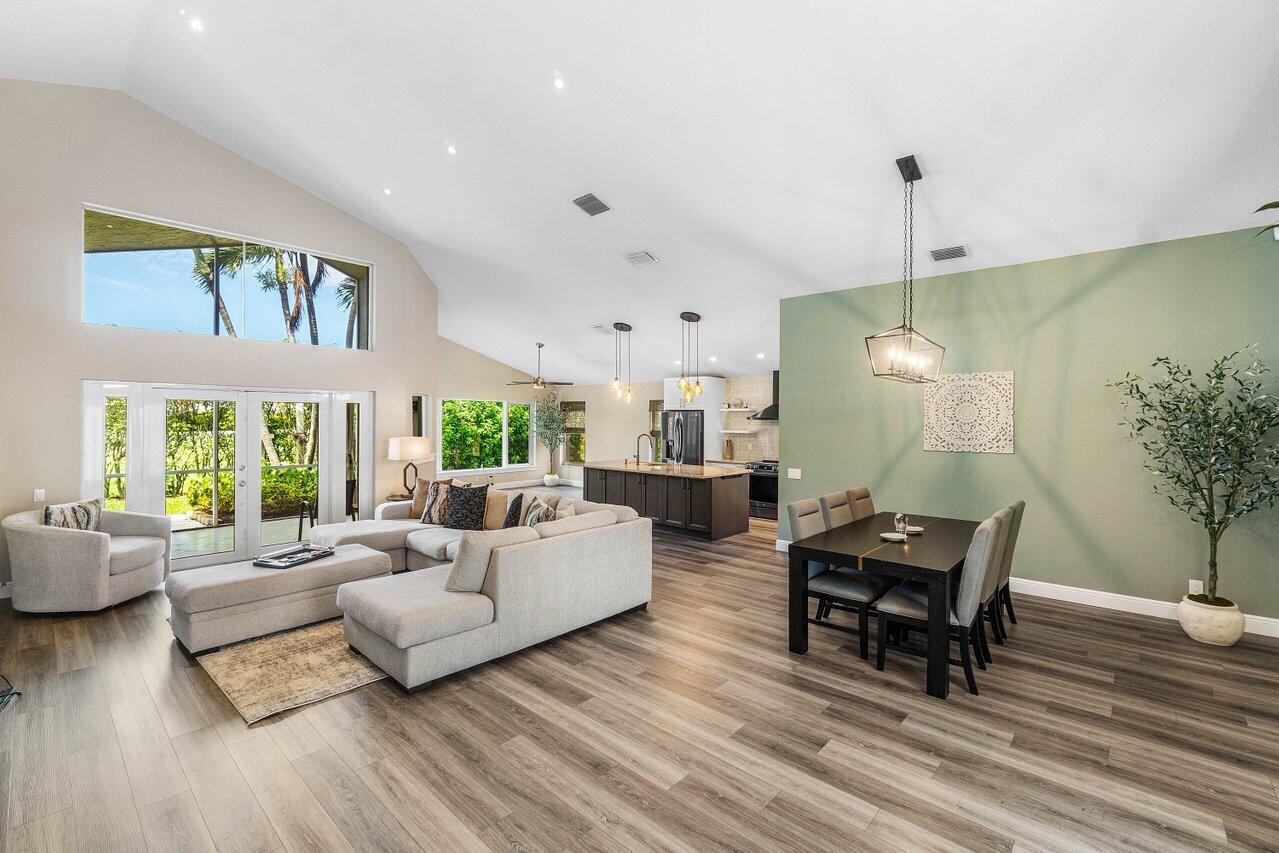 GOLF COLONY - Residential