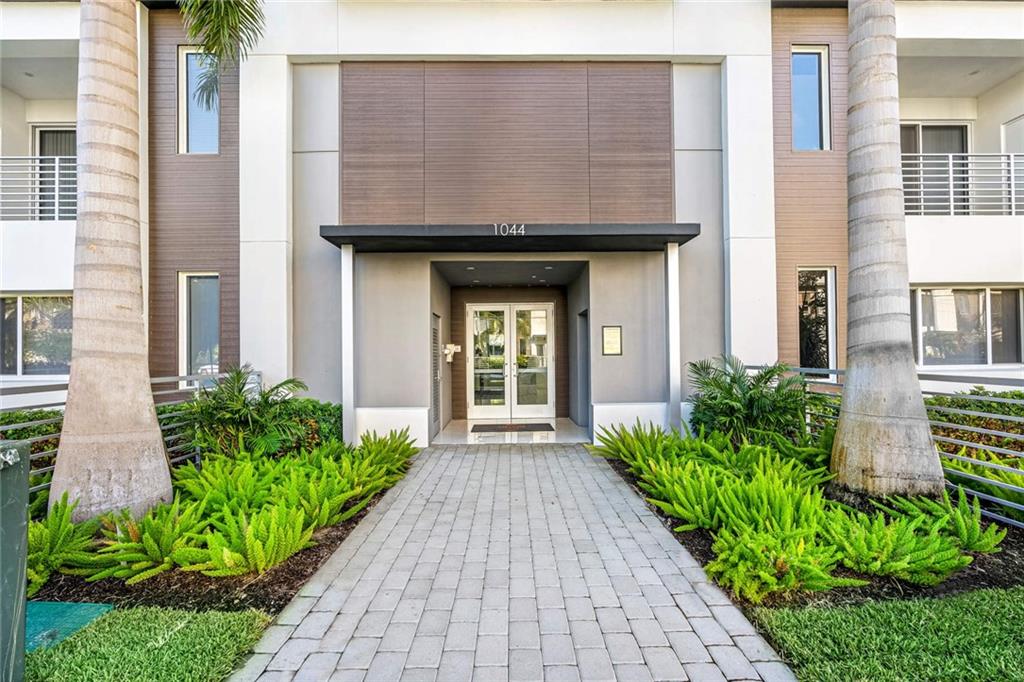Galleria Lofts - Residential Income