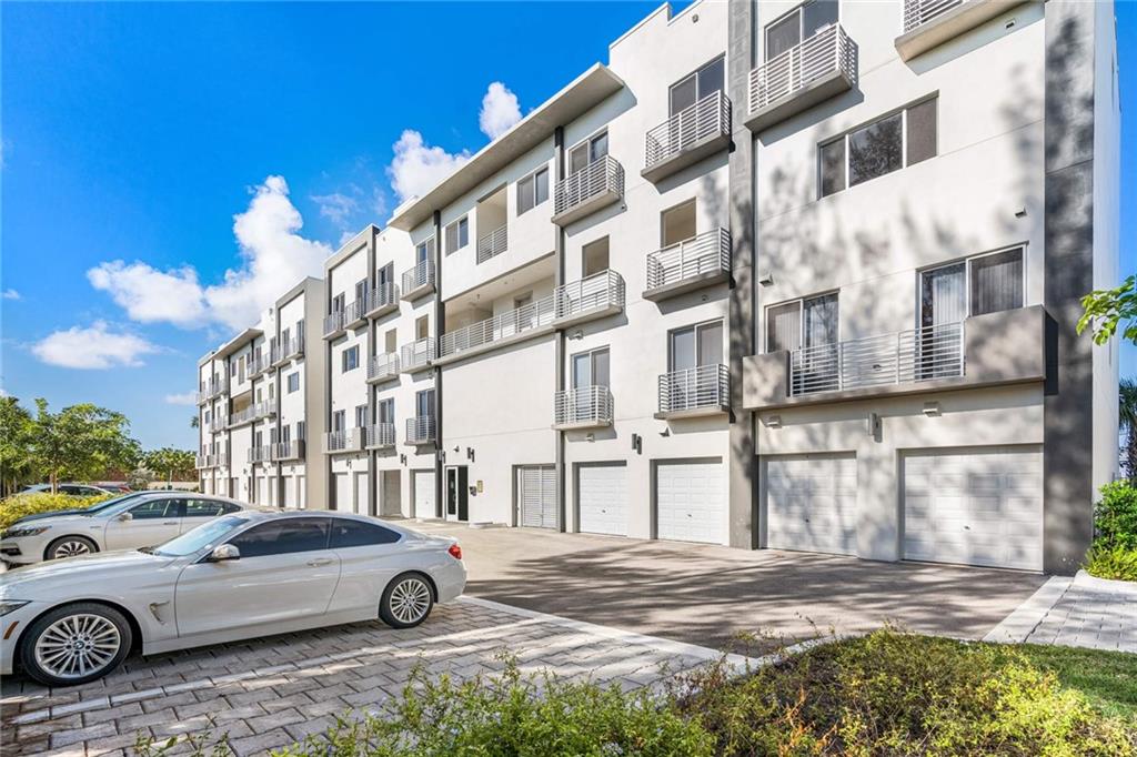 Galleria Lofts - Residential Income