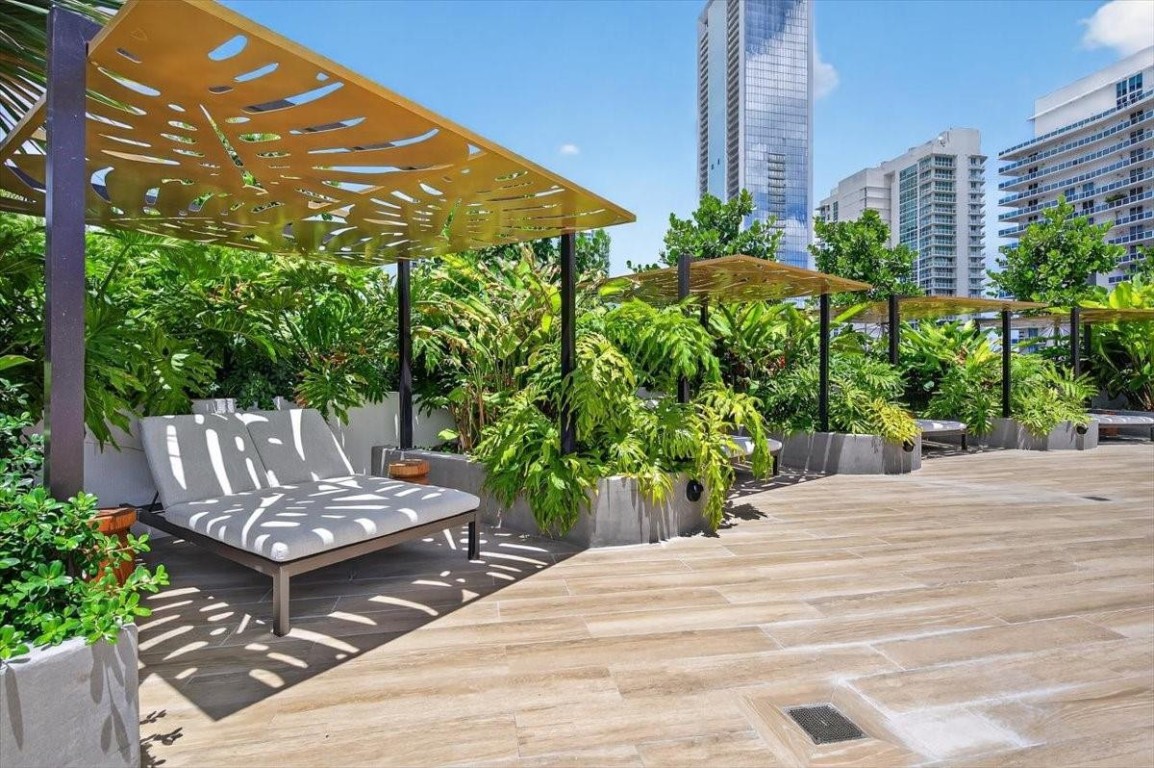 Aria Reserve Miami - Residential