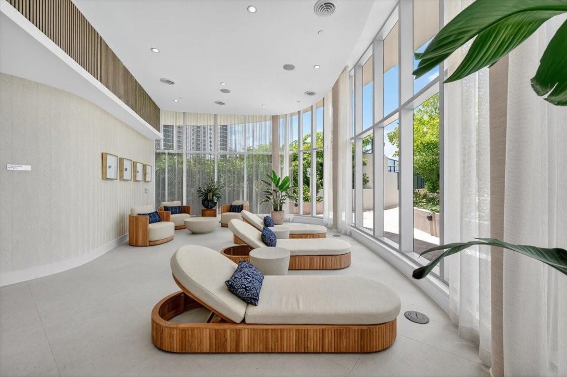 Aria Reserve Miami - Residential