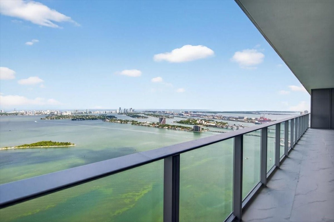 Aria Reserve Miami - Residential