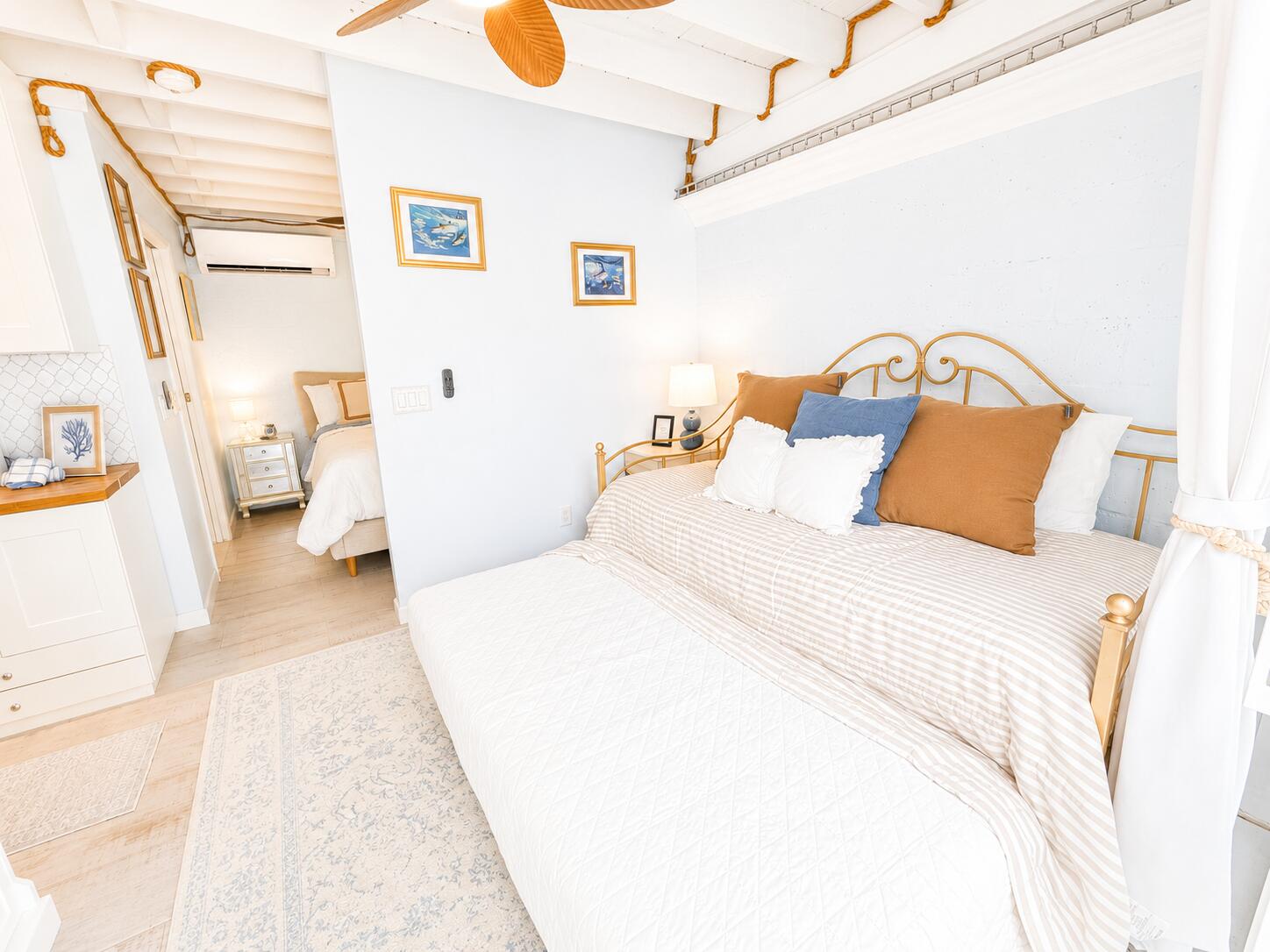 LAS OLAS PARK CORR PLAT - Residential Lease