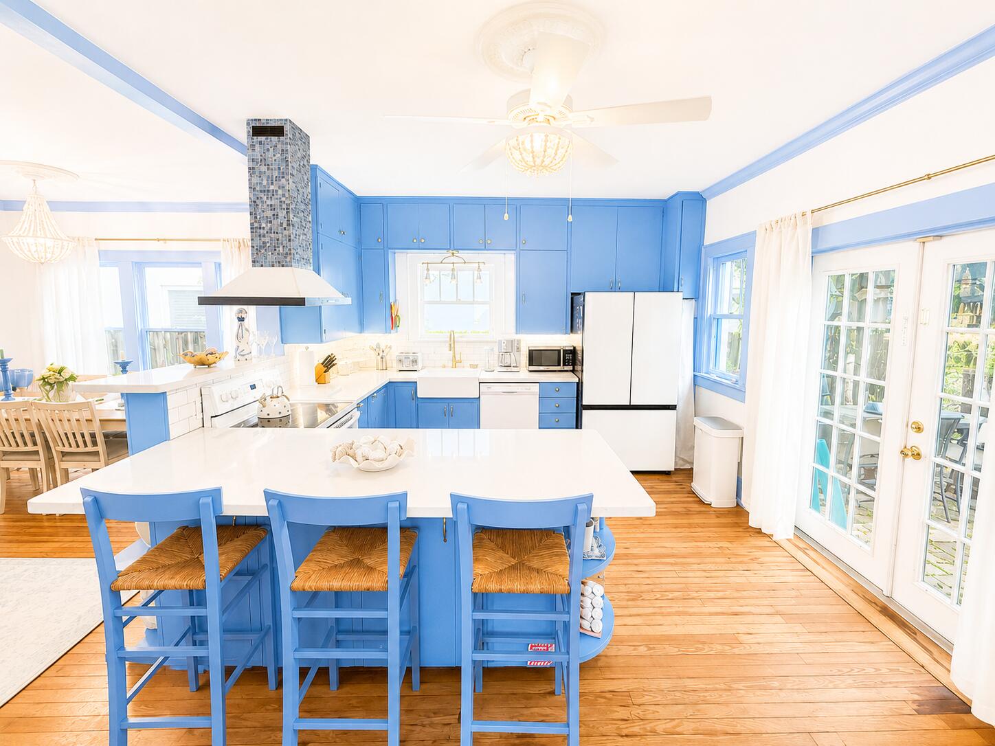 LAS OLAS PARK CORR PLAT - Residential Lease