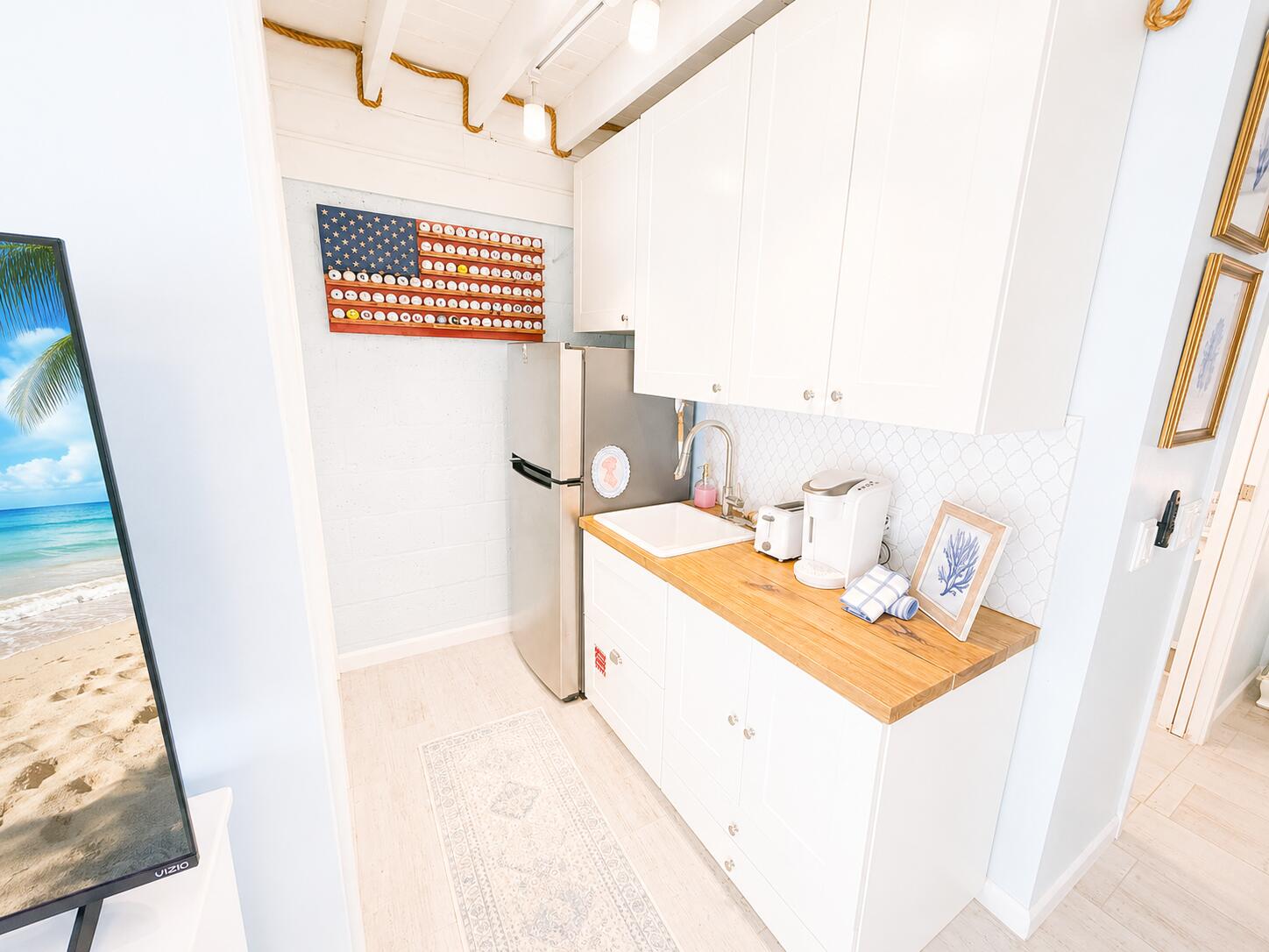 LAS OLAS PARK CORR PLAT - Residential Lease