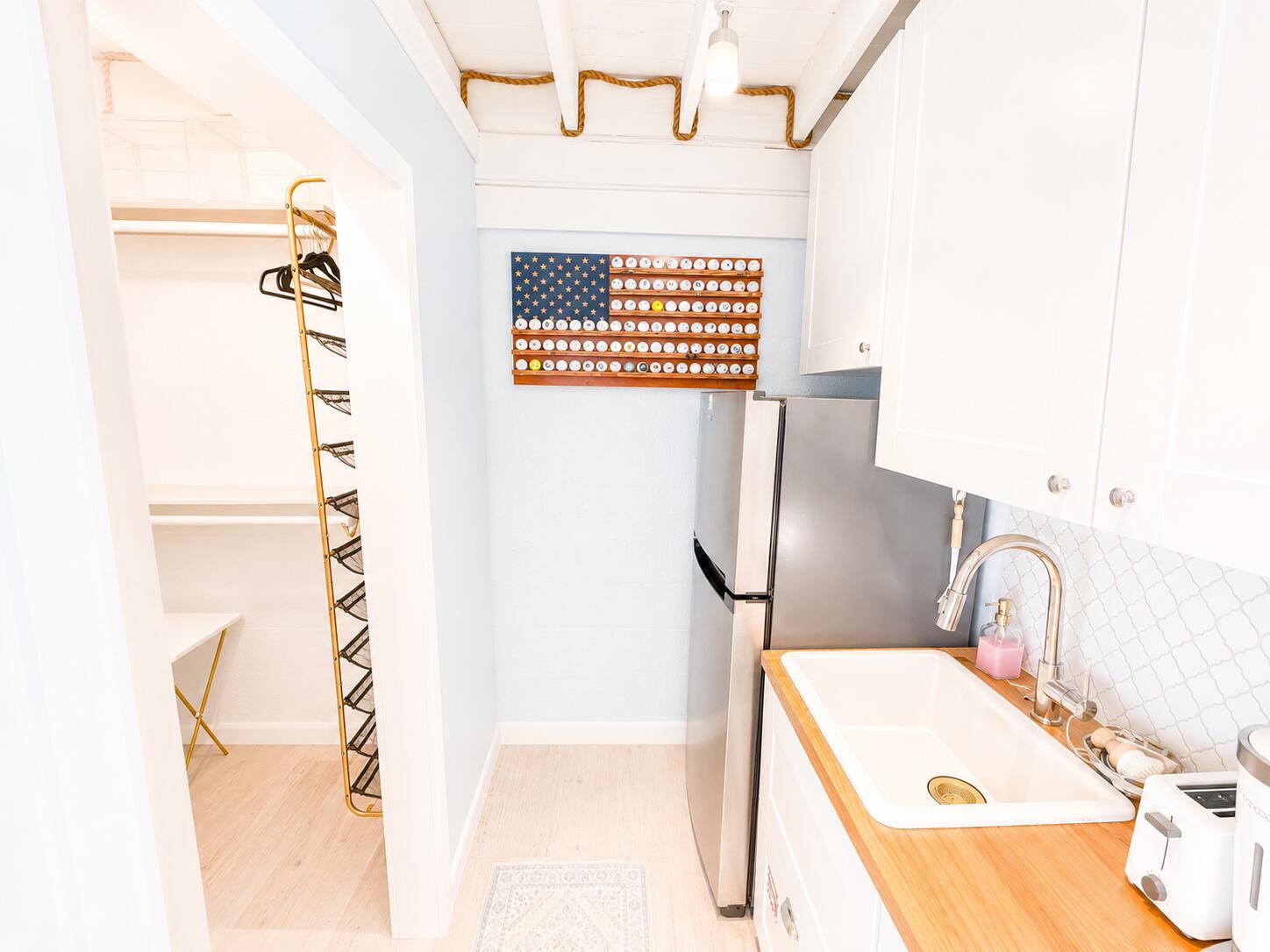 LAS OLAS PARK CORR PLAT - Residential Lease