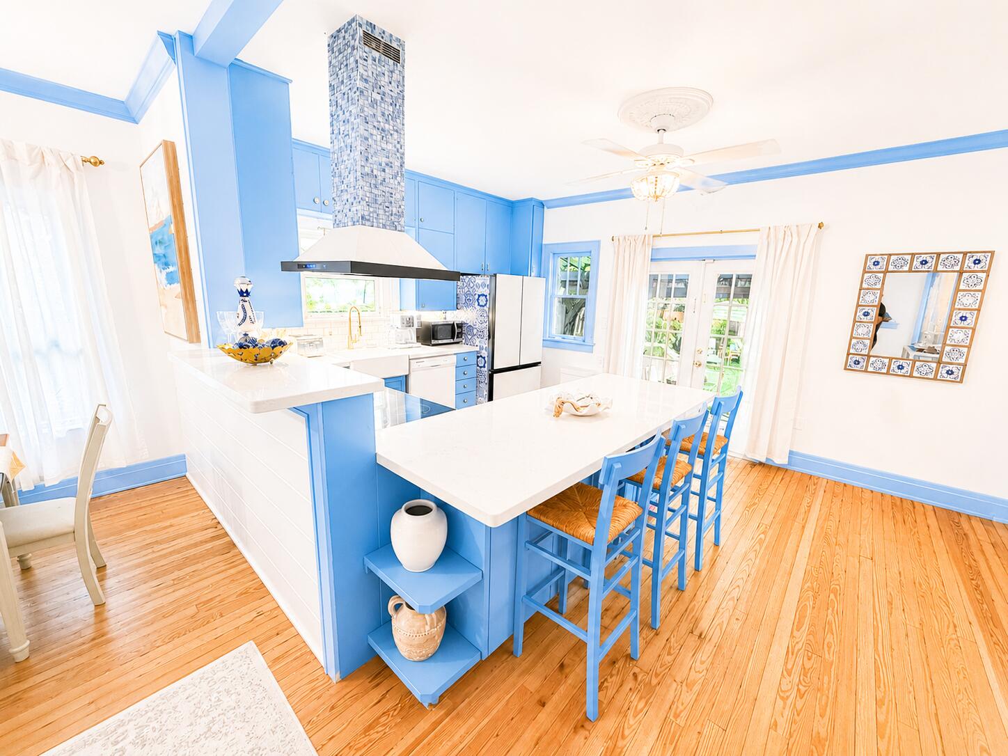 LAS OLAS PARK CORR PLAT - Residential Lease