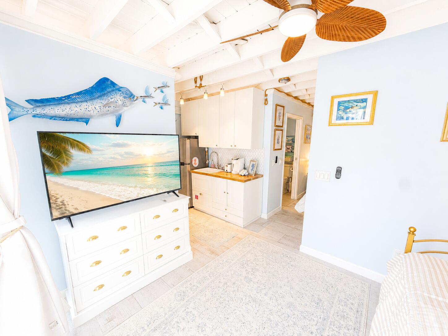 LAS OLAS PARK CORR PLAT - Residential Lease