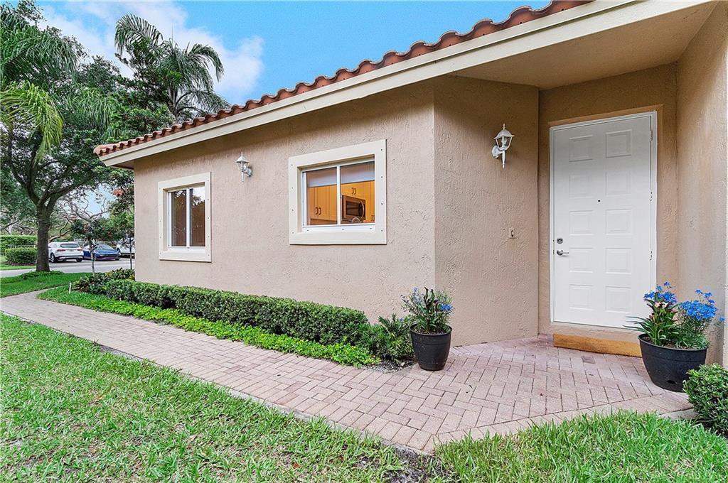 HERON BAY - THE FAIRWAYS - Residential