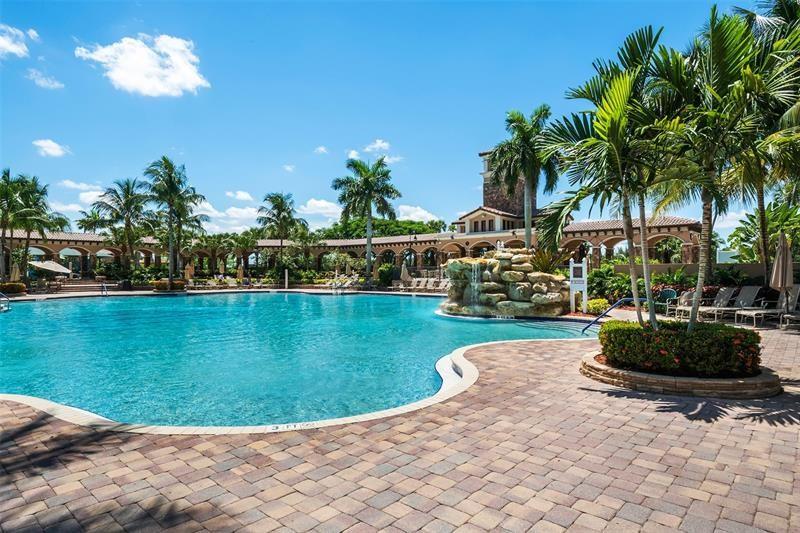 HERON BAY - THE FAIRWAYS - Residential