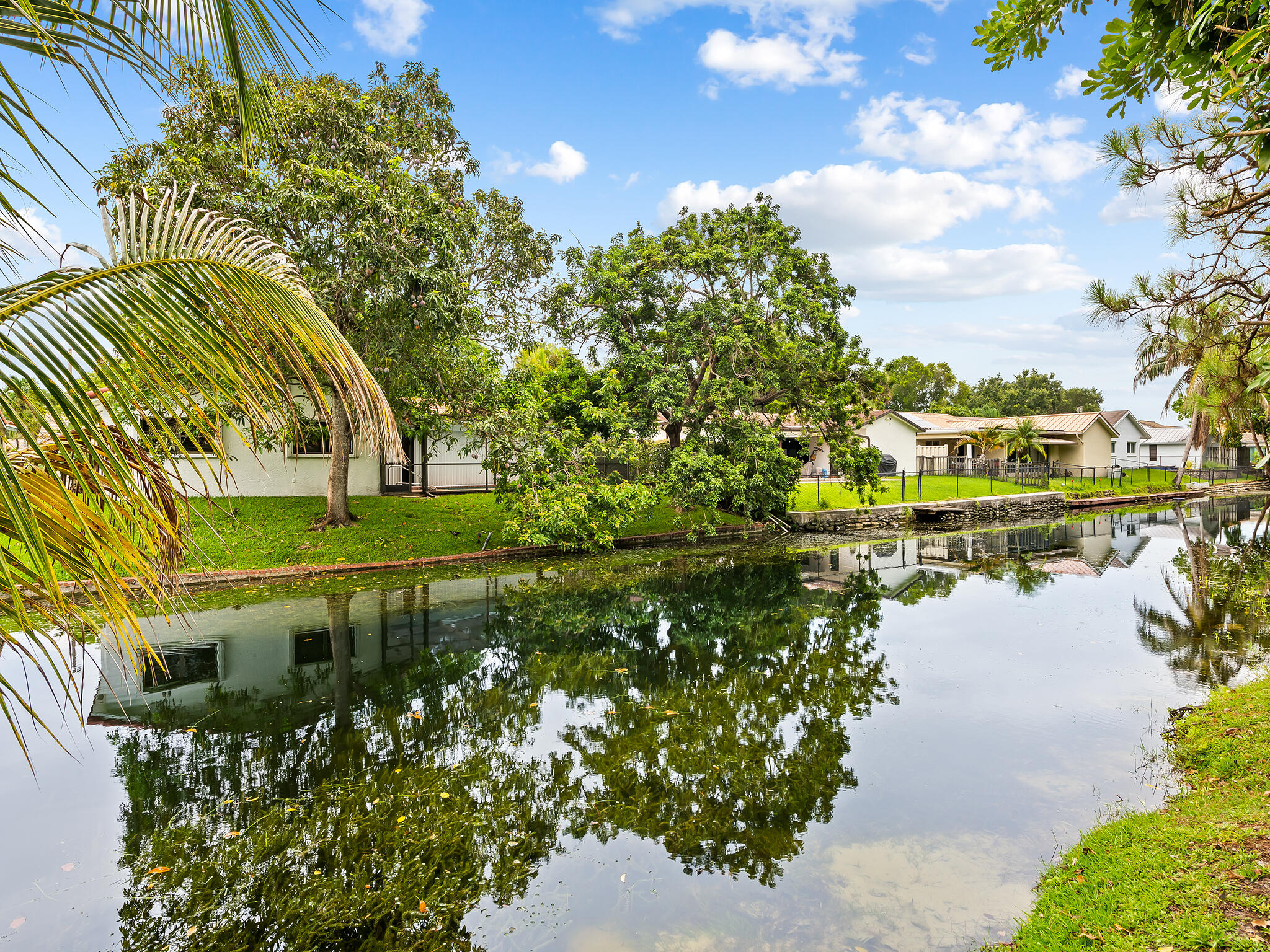 NOB HILL ESTATES 1 SEC - Residential Lease