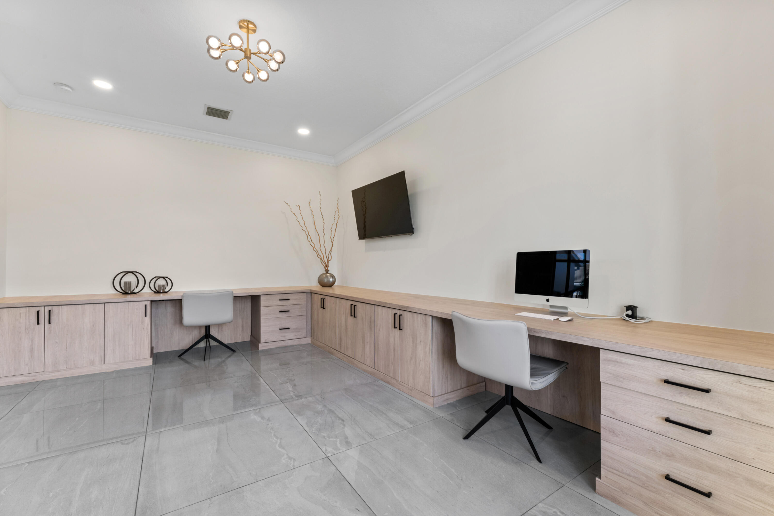 ROYAL PALM POLO PLAT - Residential Lease