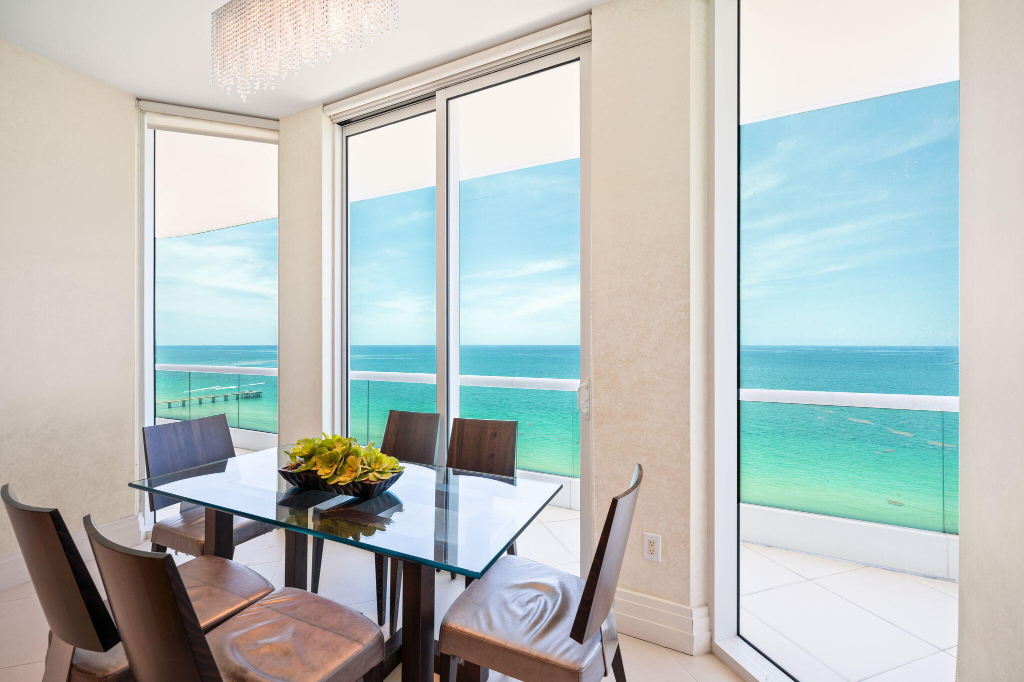 TURNBERRY OCEAN COLONY - Residential