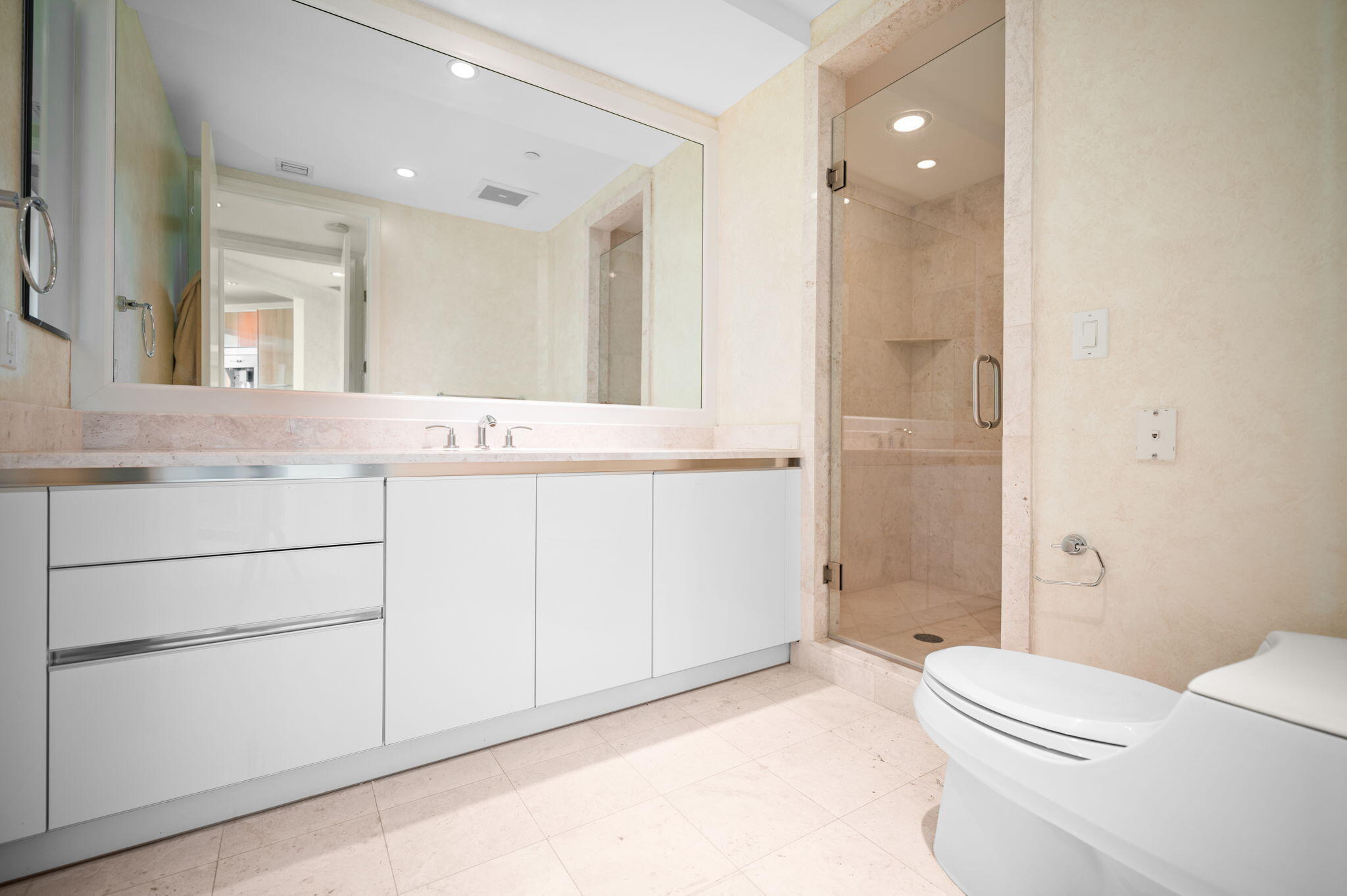 TURNBERRY OCEAN COLONY - Residential