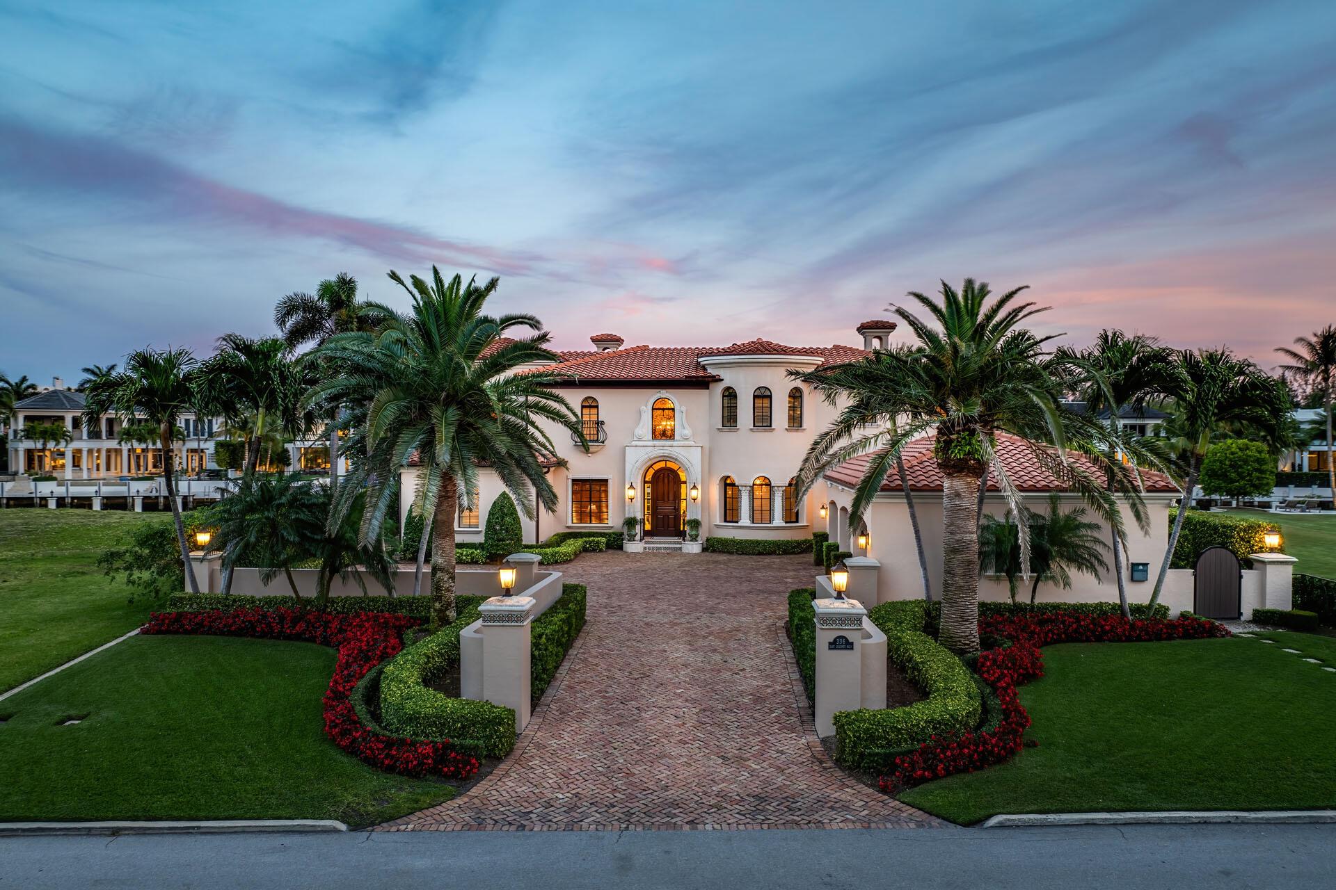 ROYAL PALM YACHT & COUNTRY CLUB - Residential