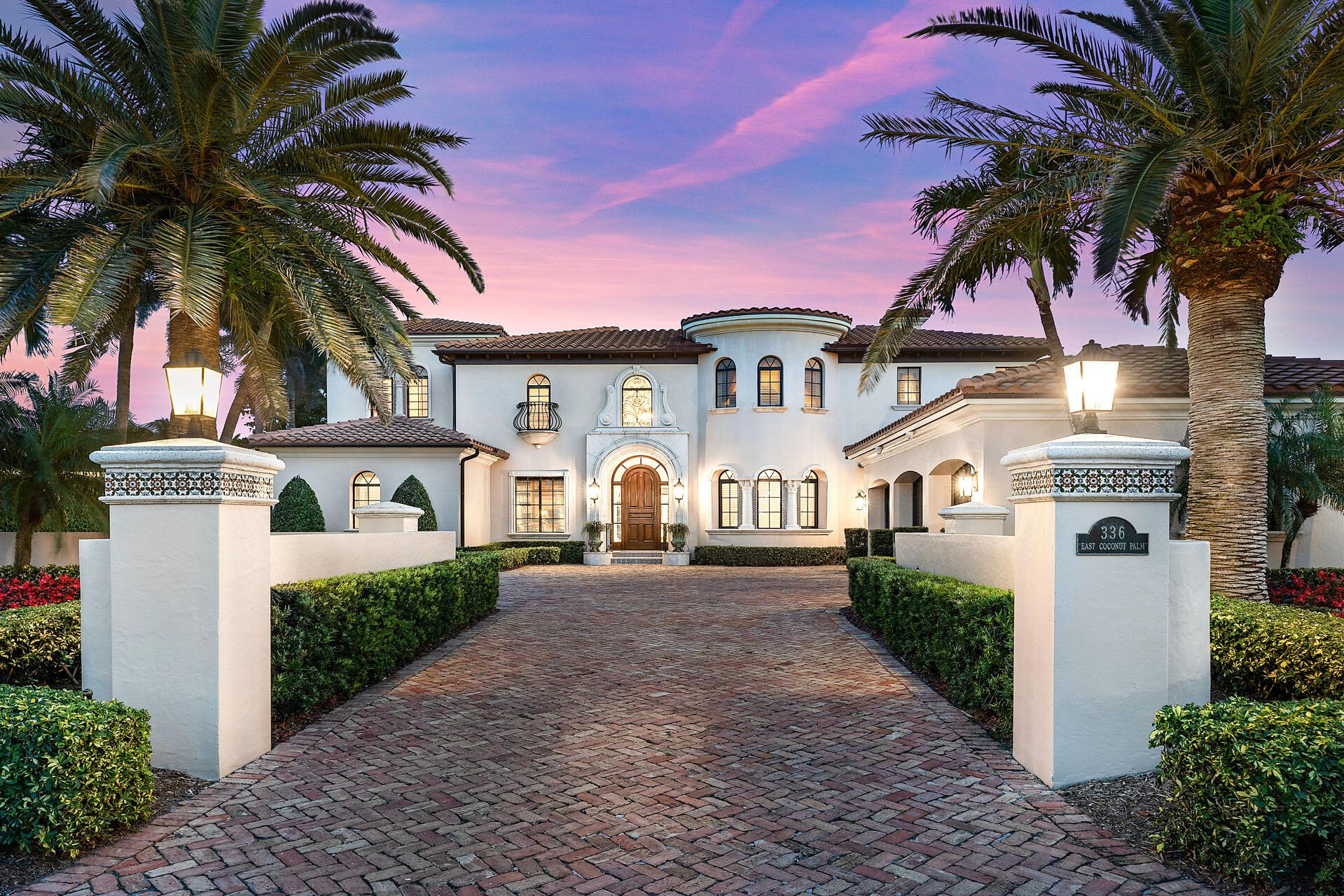 ROYAL PALM YACHT & COUNTRY CLUB - Residential