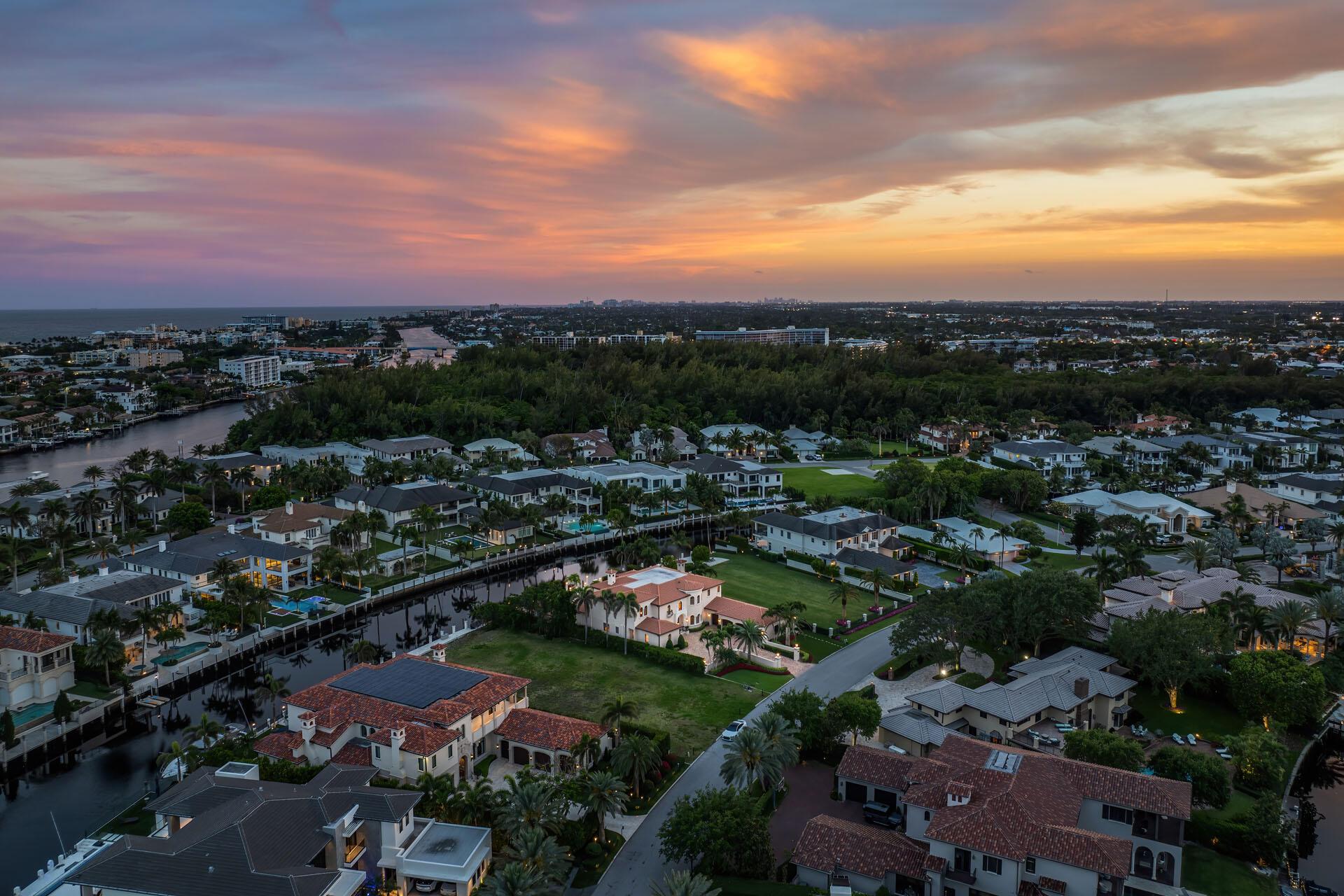 ROYAL PALM YACHT & COUNTRY CLUB - Residential