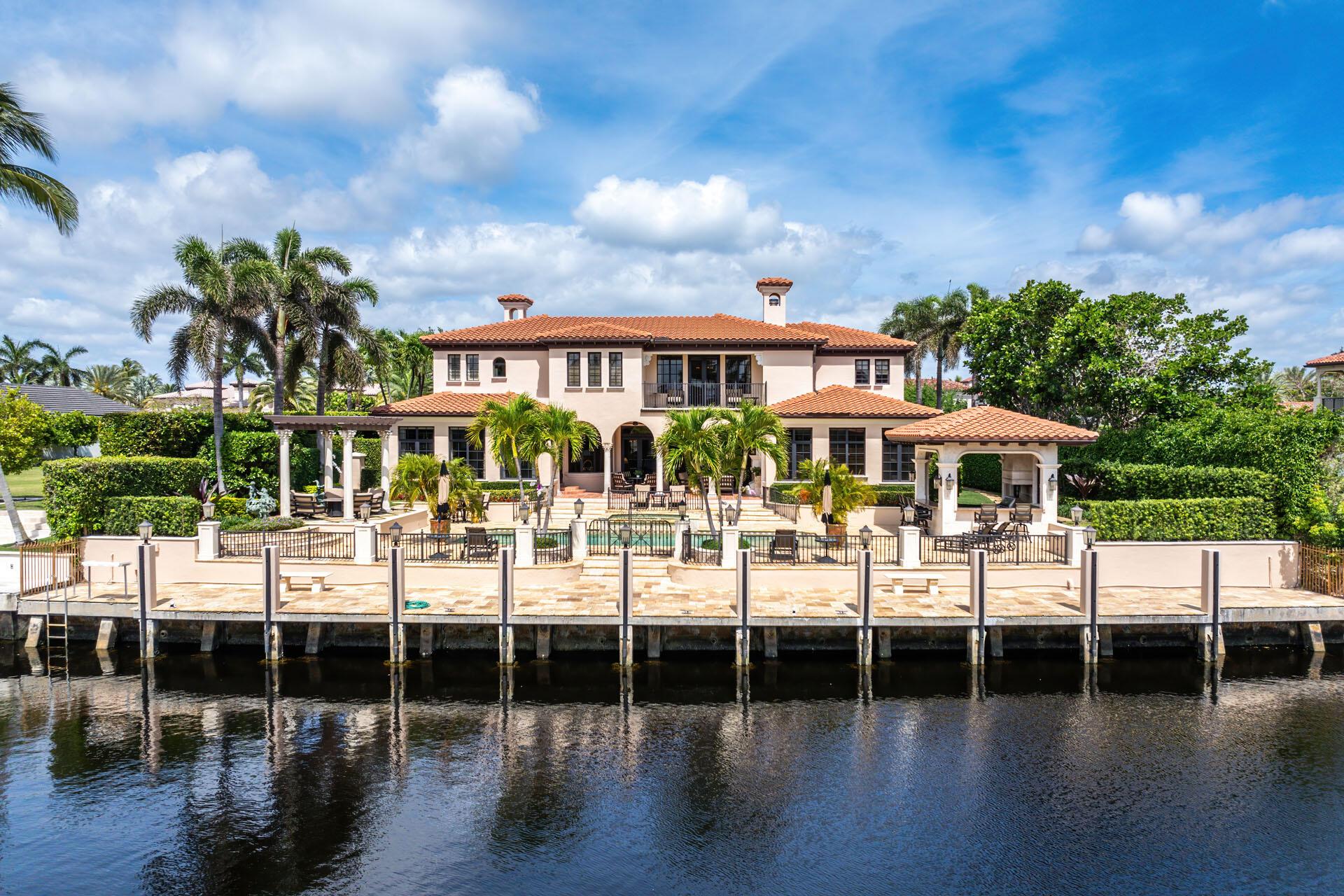 ROYAL PALM YACHT & COUNTRY CLUB - Residential