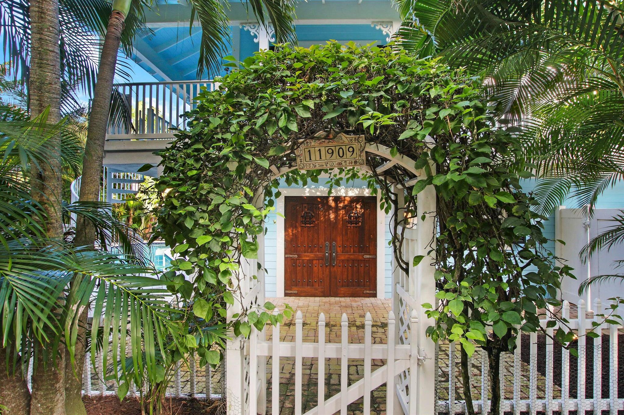 Gomez Grant W/O RVR - Residential