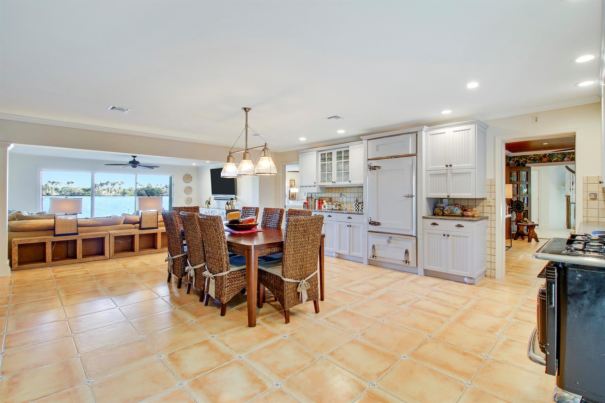 Gomez Grant W/O RVR - Residential