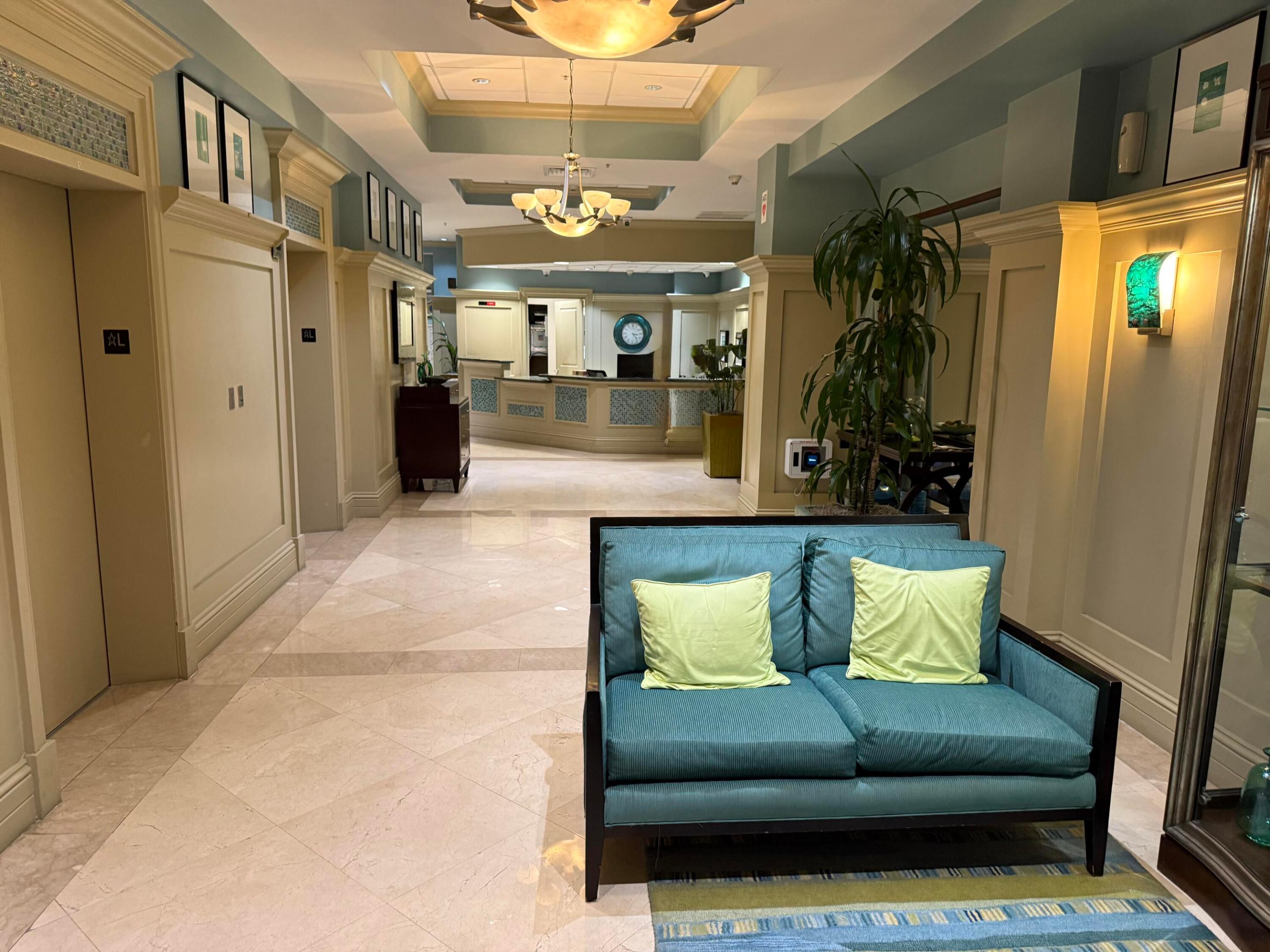 TIDES AT BRIDGESIDE SQUARE - Residential