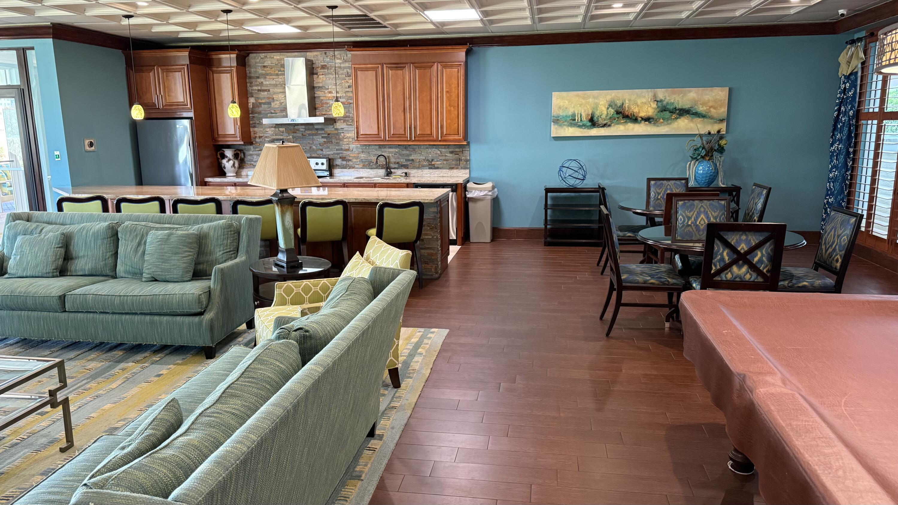 TIDES AT BRIDGESIDE SQUARE - Residential