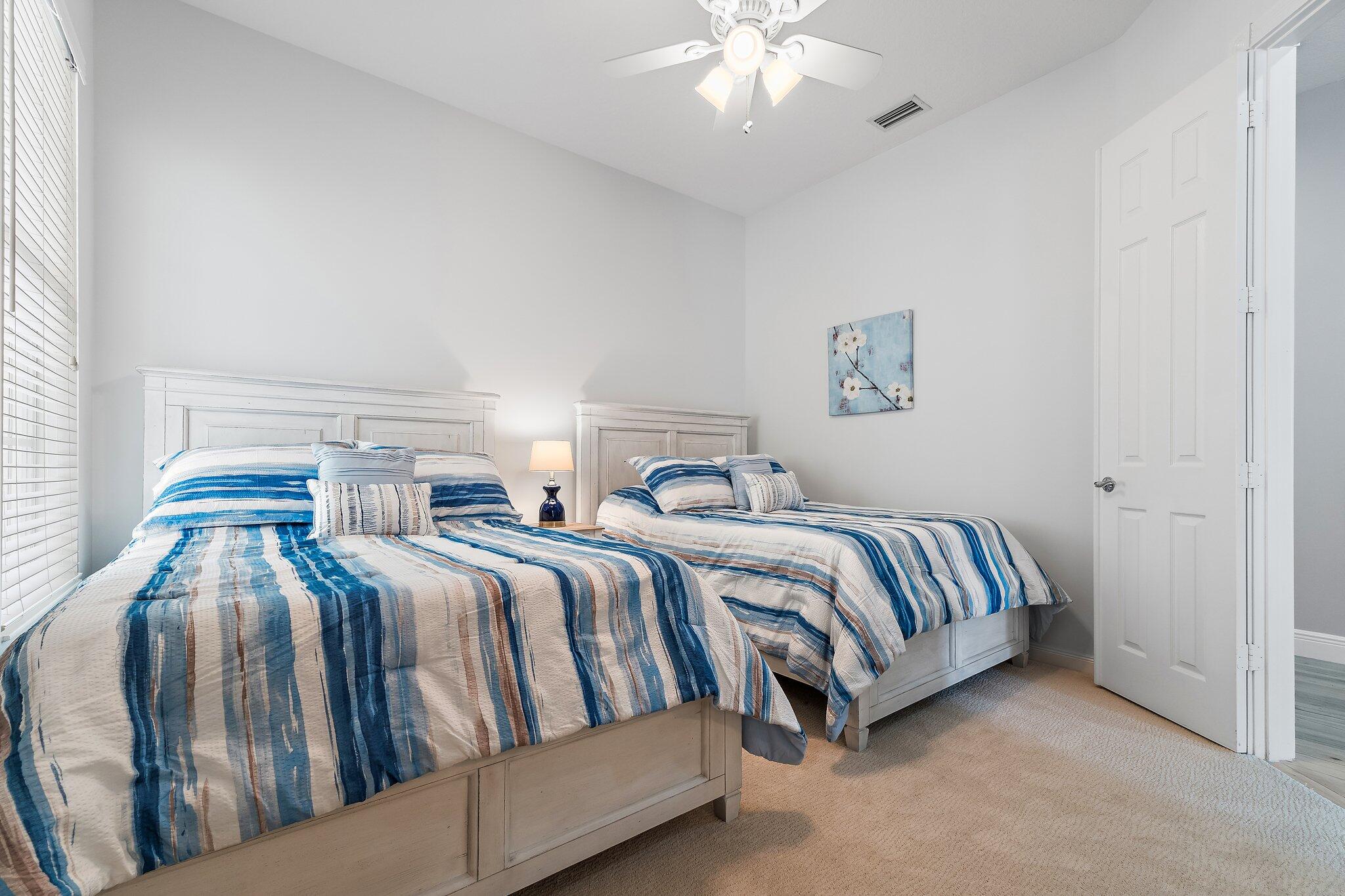 ISLES AT PALM BEACH GARDENS - Residential