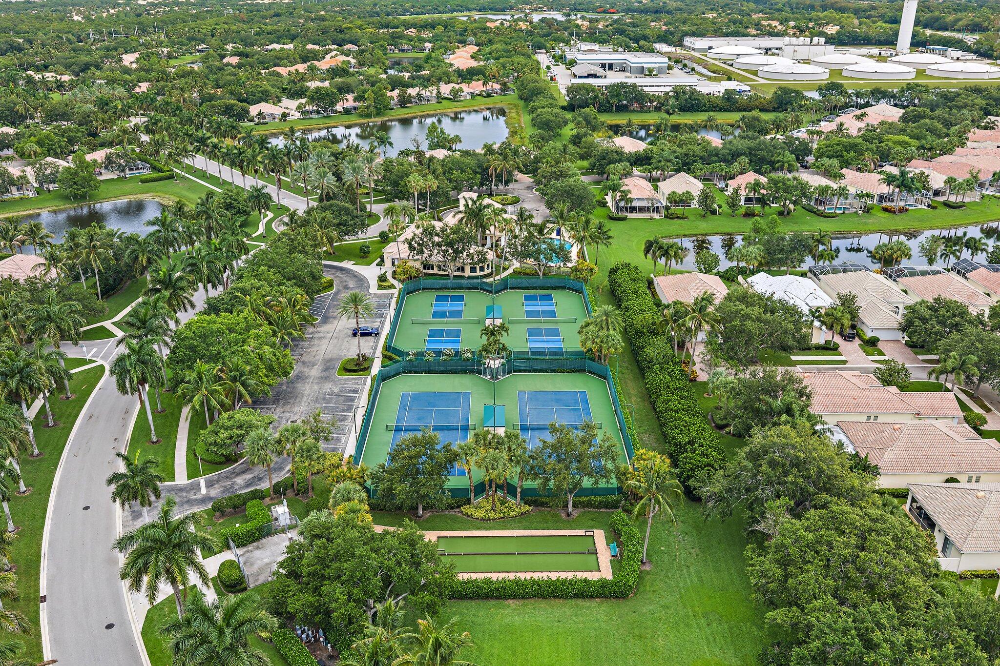 ISLES AT PALM BEACH GARDENS - Residential