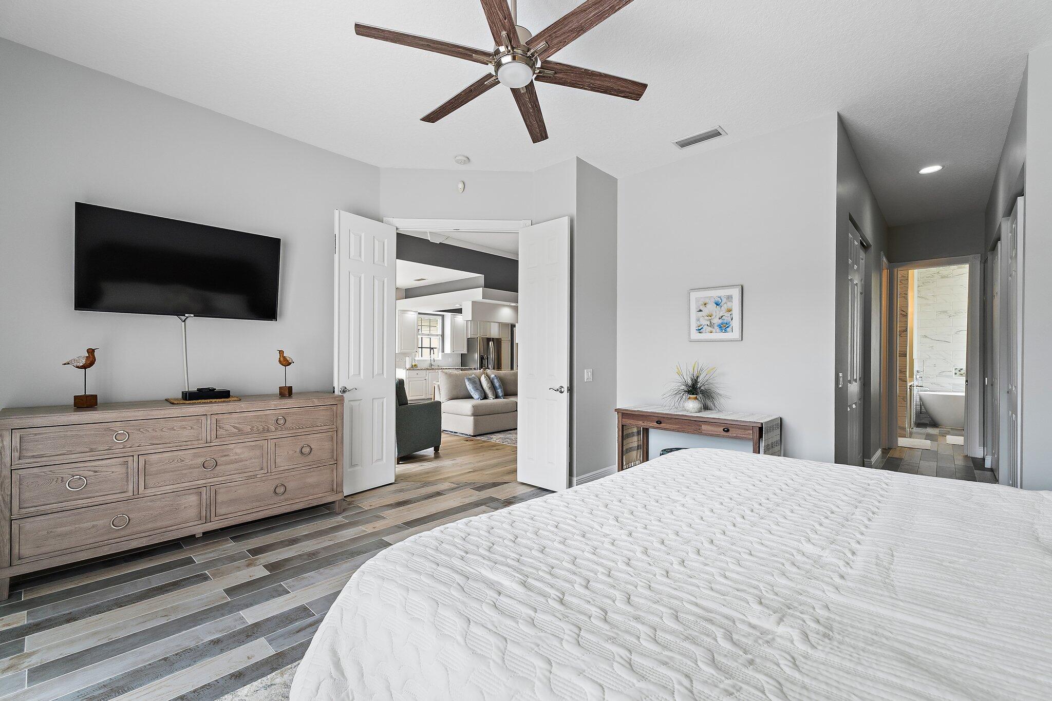 ISLES AT PALM BEACH GARDENS - Residential