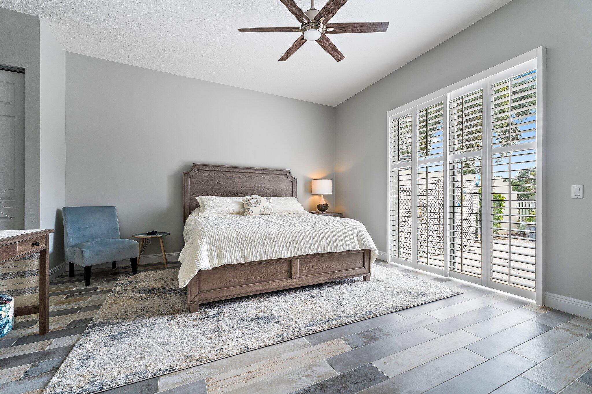 ISLES AT PALM BEACH GARDENS - Residential