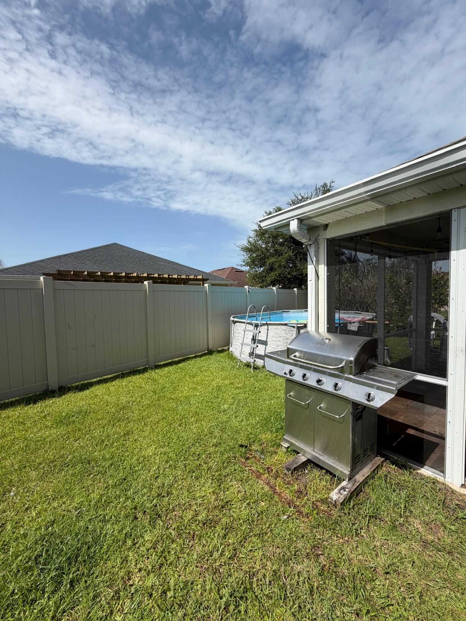 PINE TRACE THIRD REPLAT - Residential