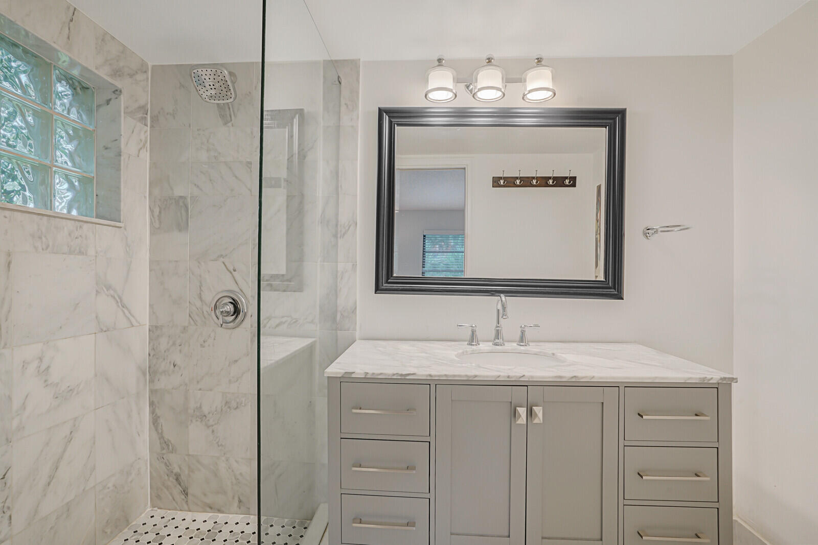 SHADYWOODS PH ONE - Residential