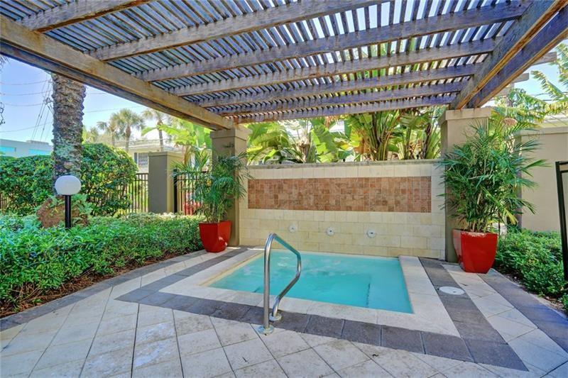 Lauderdale One - Residential