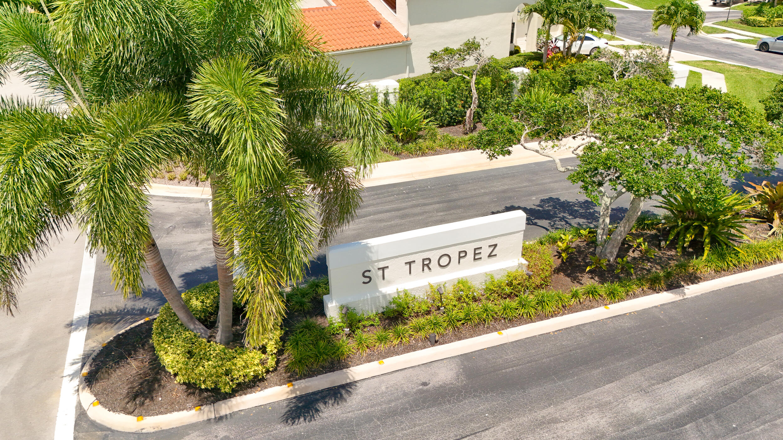 Crystal Pointe - Residential