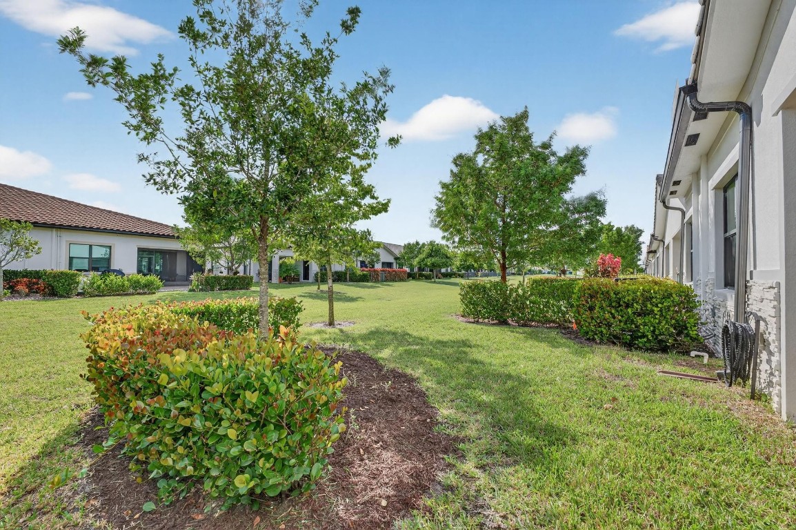 THE FALLS AT PARKLAND - Residential